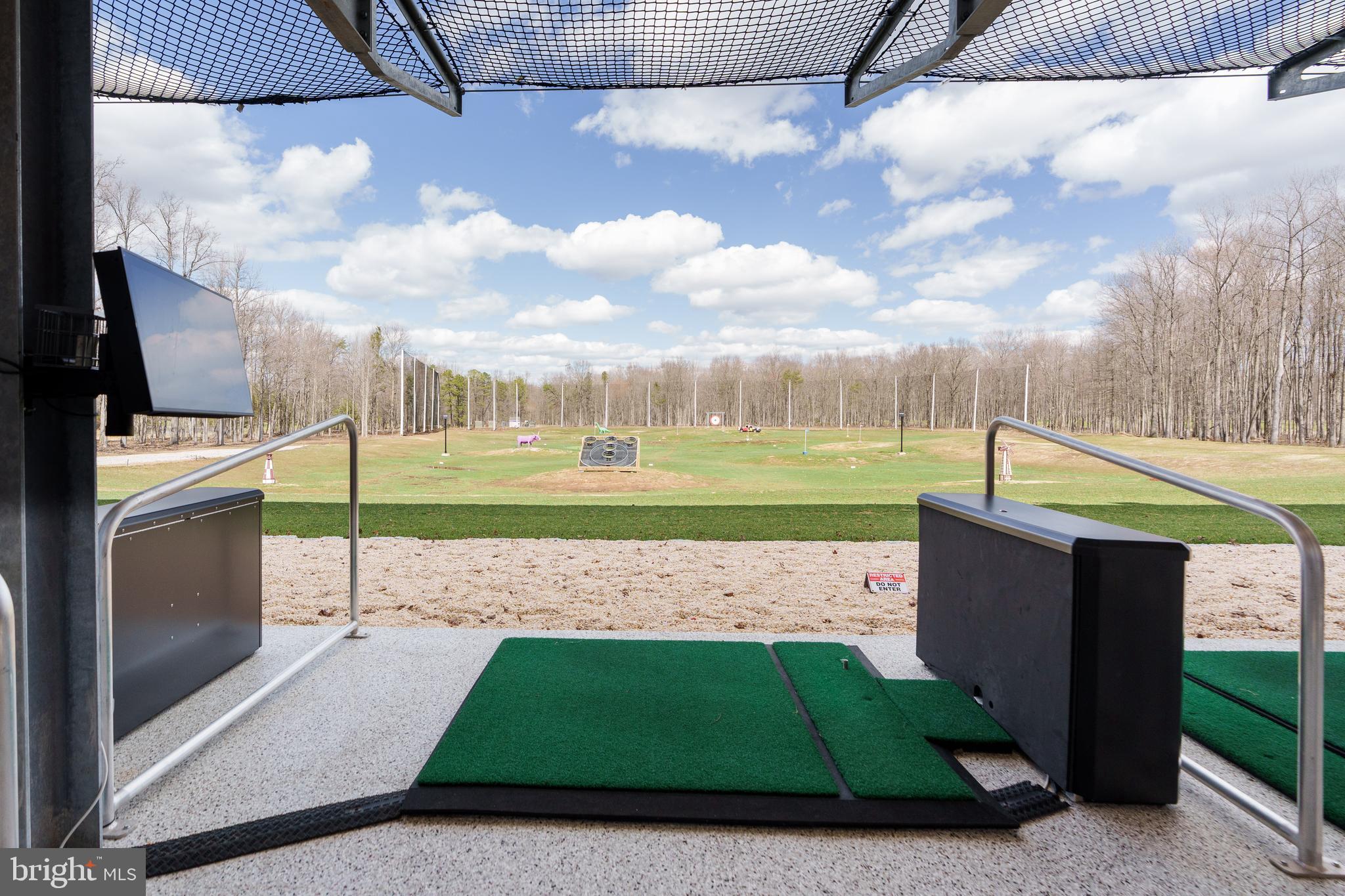 CLUB AT PATRIOTS GLEN - Residential