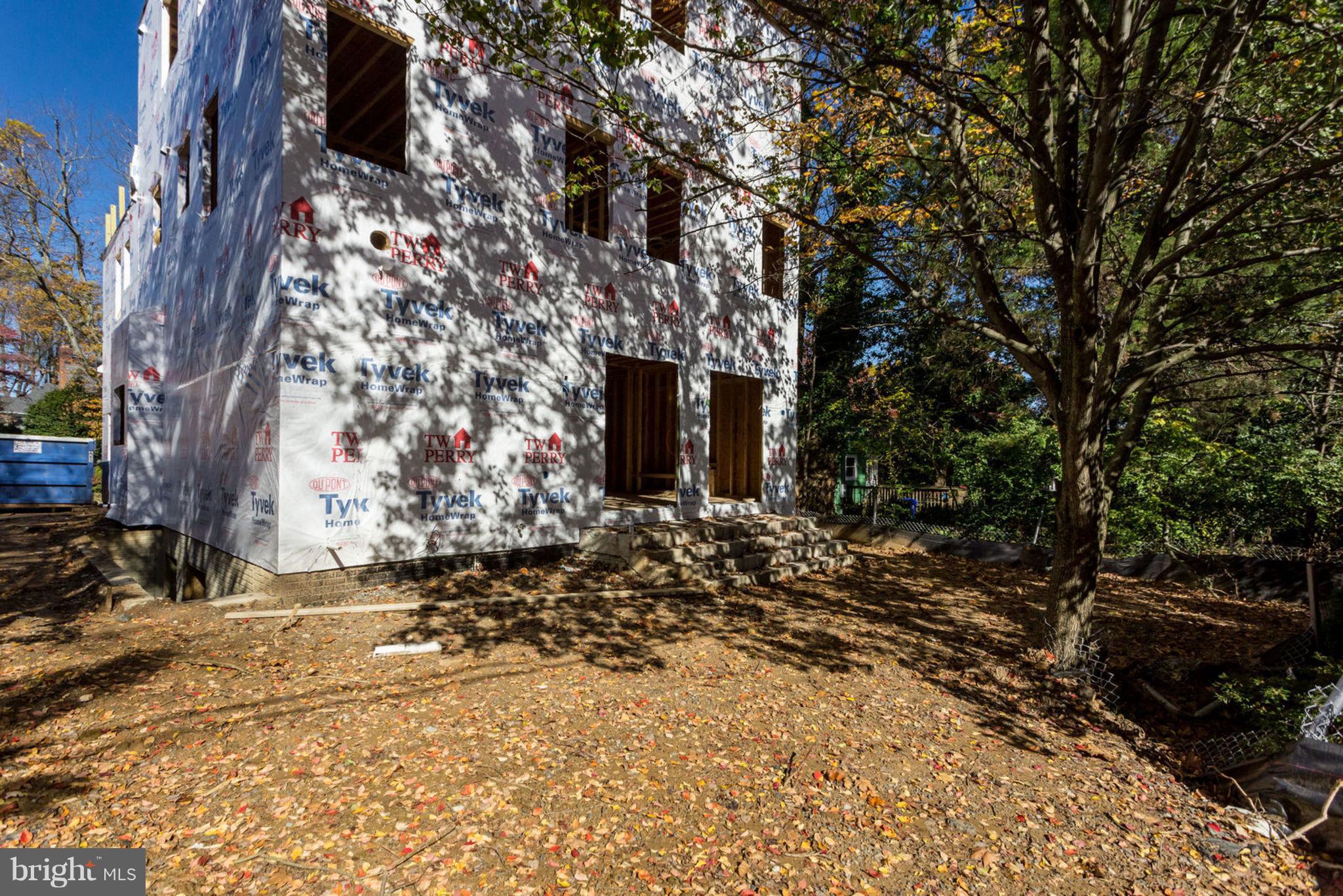 ARLINGTON - Residential