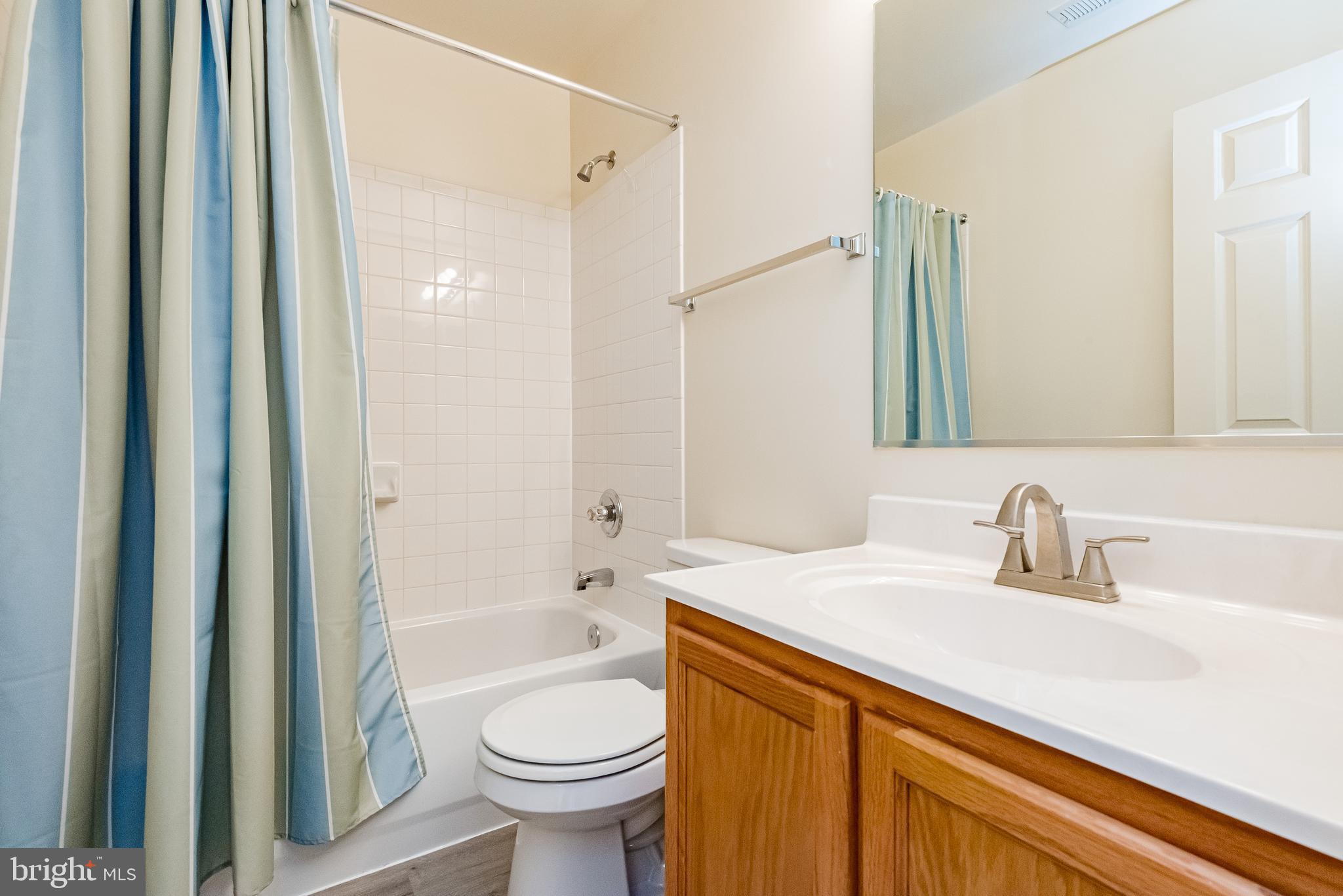 SEVEN OAKS - Residential