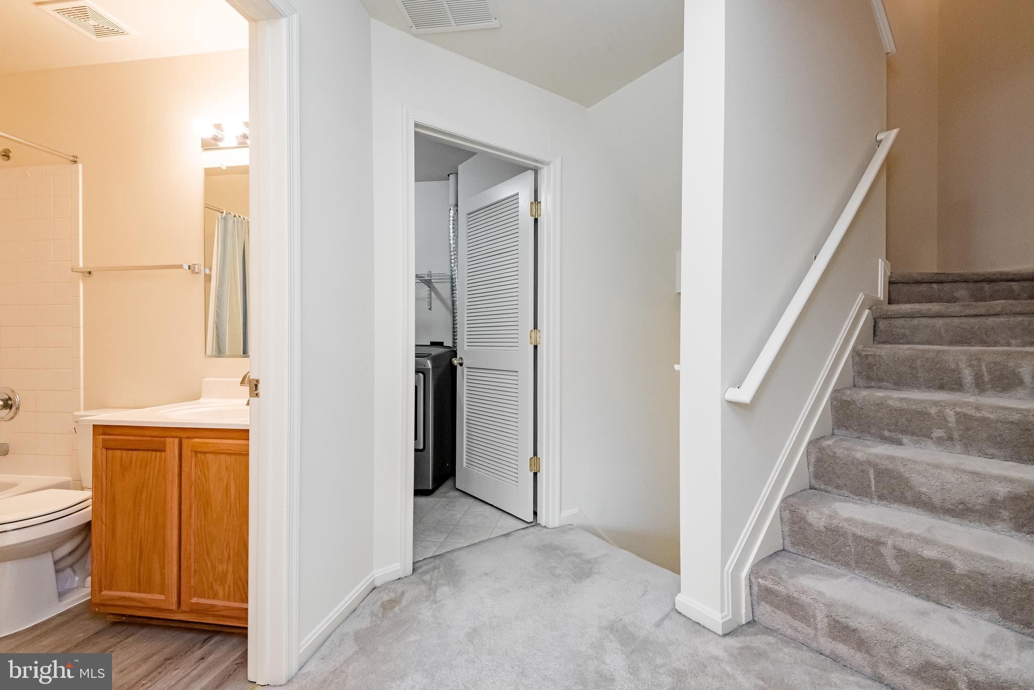 SEVEN OAKS - Residential