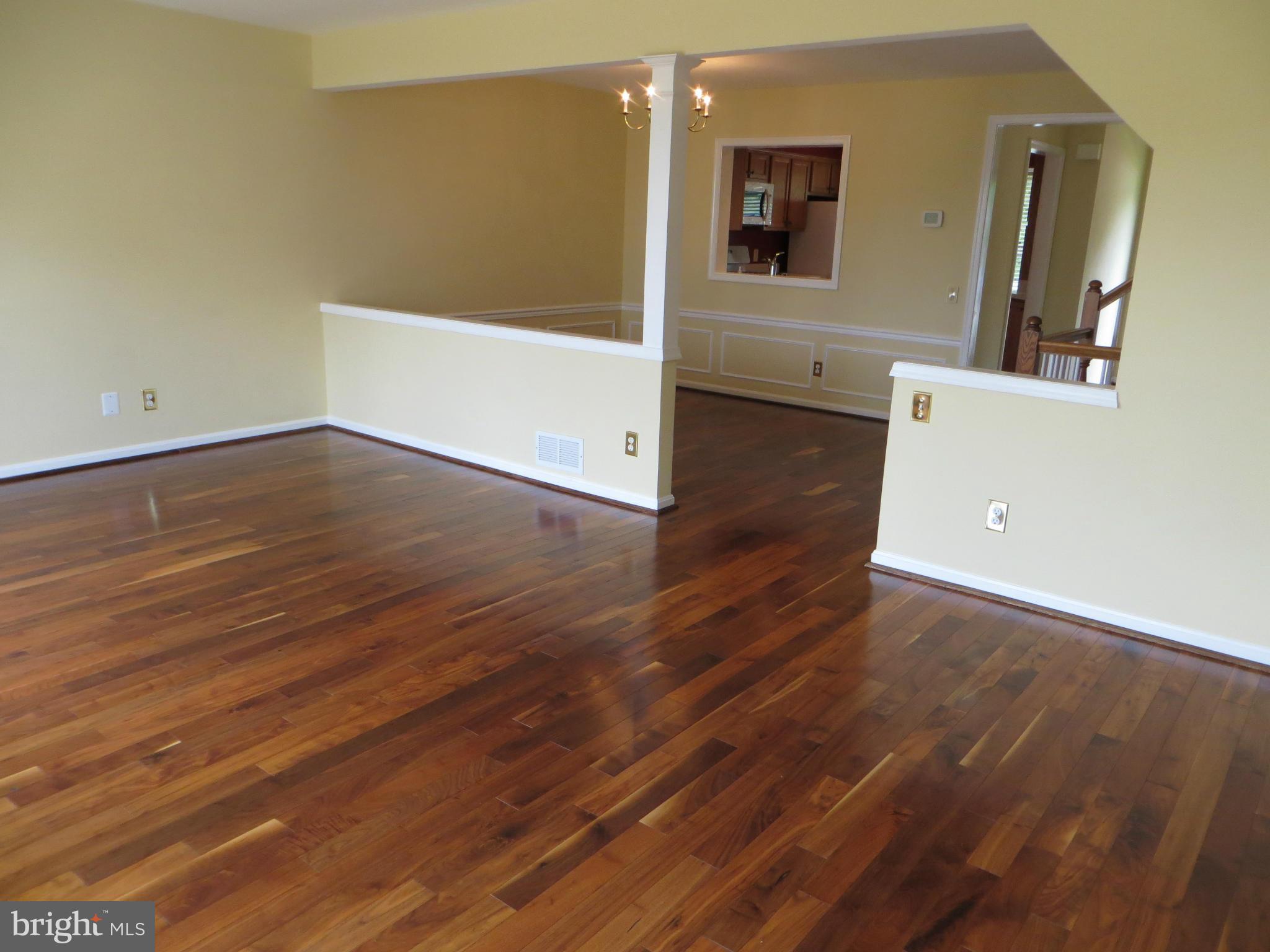 ASHBURN FARM - Residential Lease