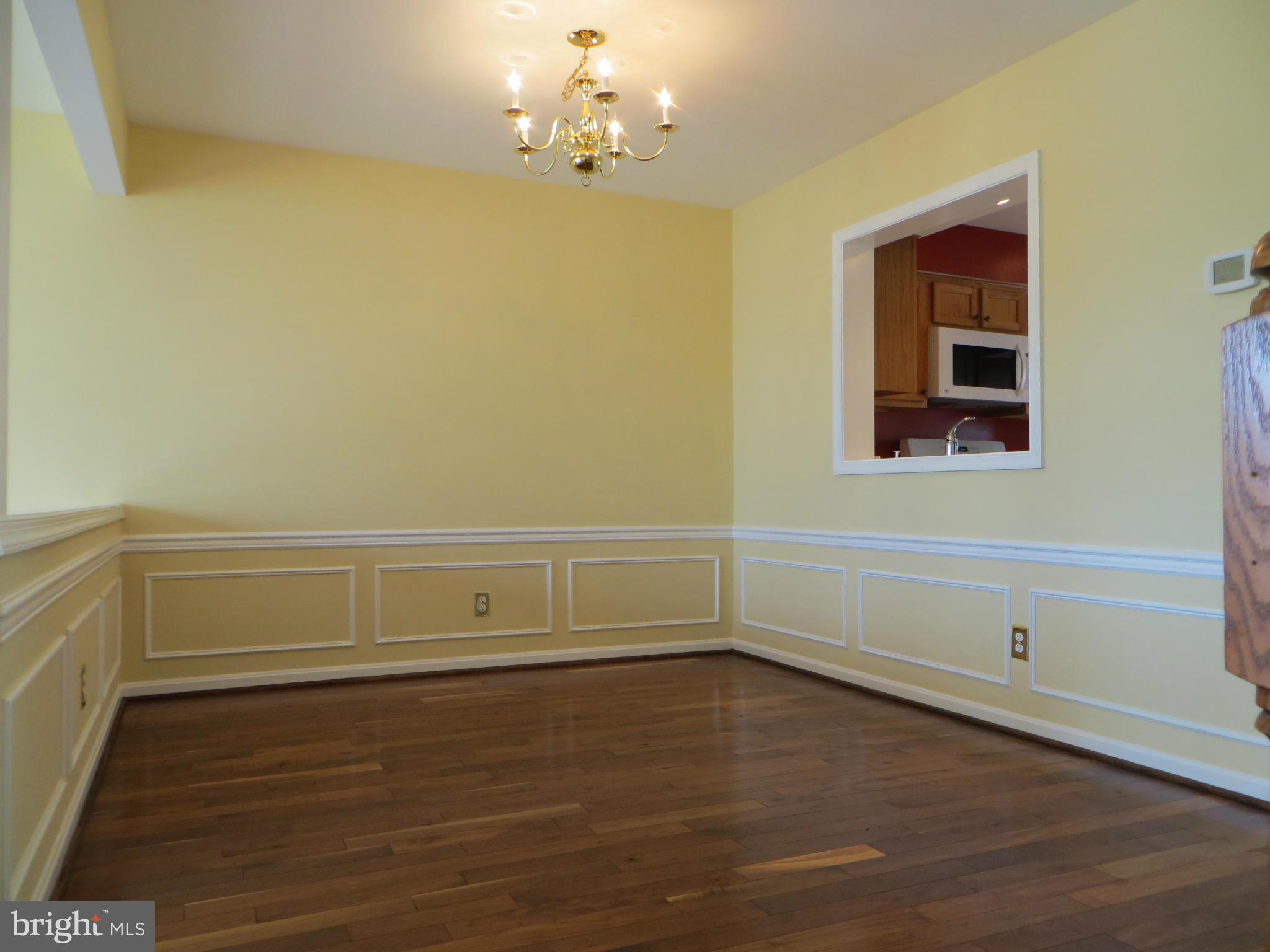 ASHBURN FARM - Residential Lease