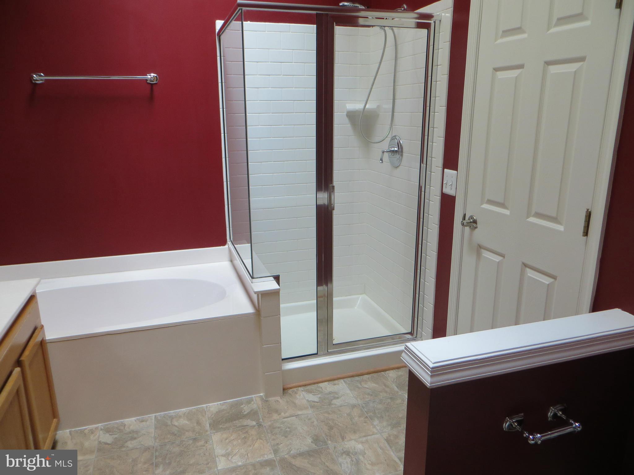 ASHBURN FARM - Residential Lease