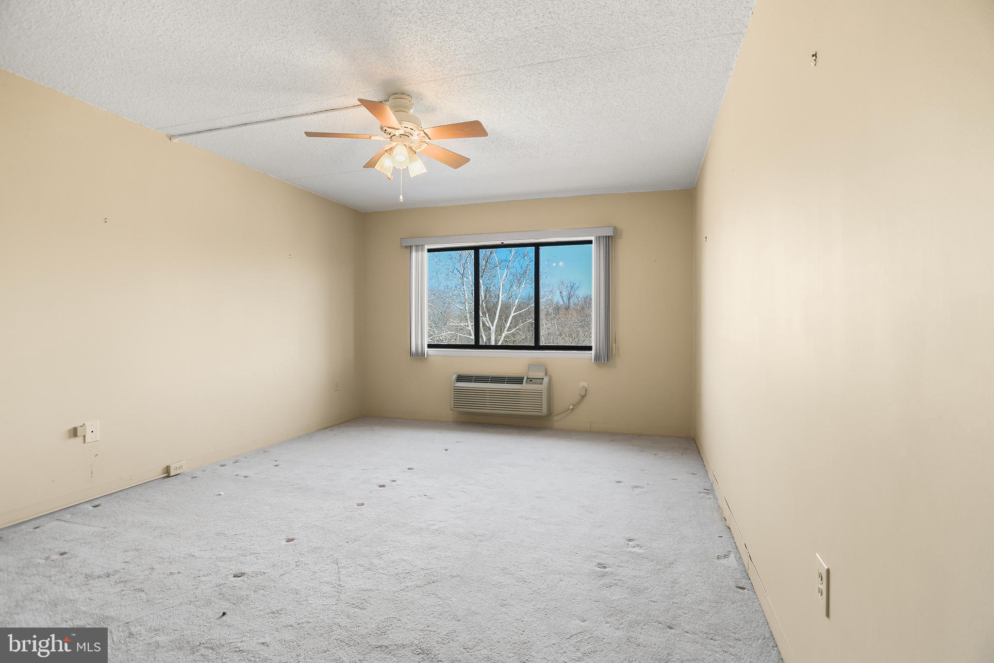 CRUM CREEK VALLEY - Residential