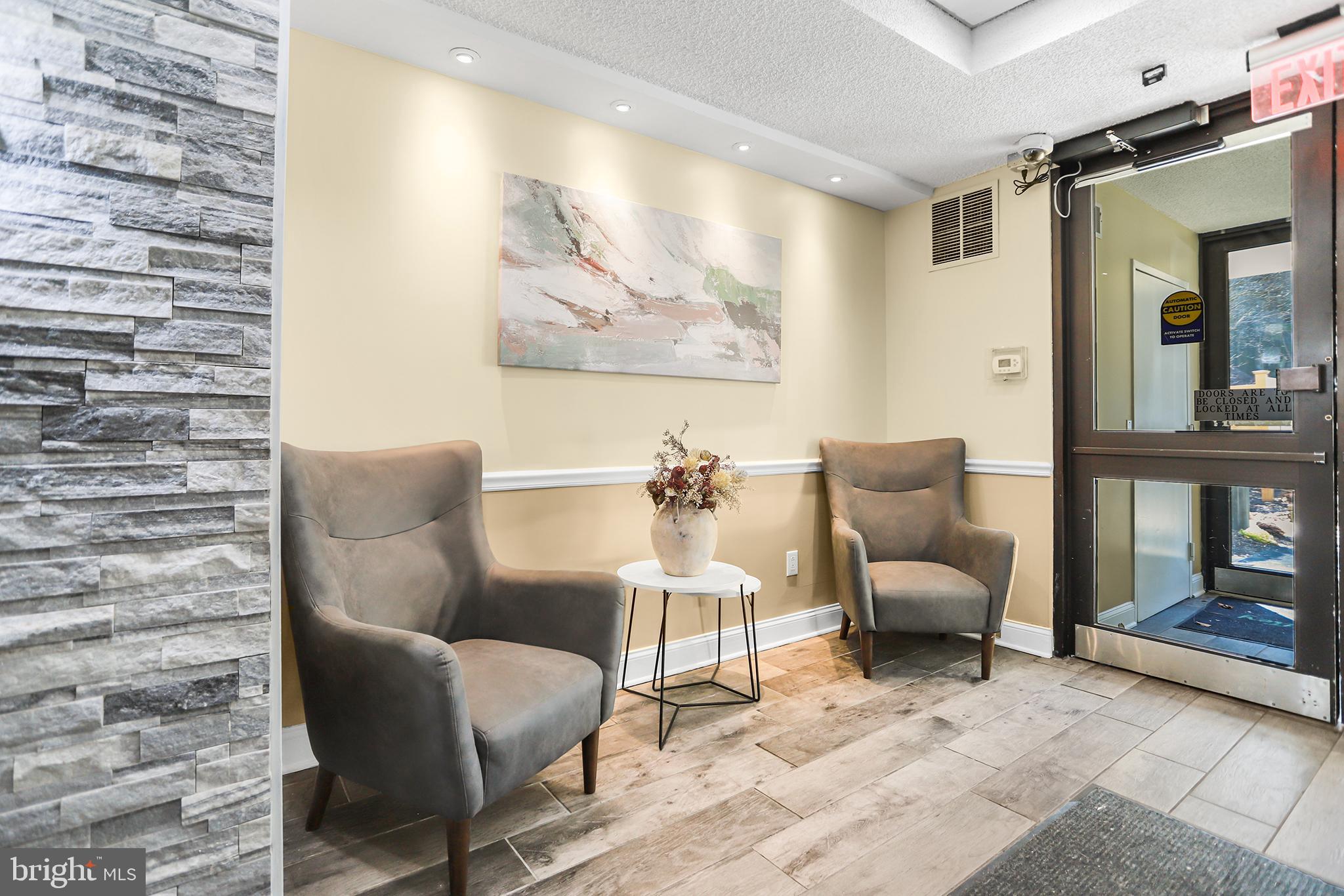 CRUM CREEK VALLEY - Residential