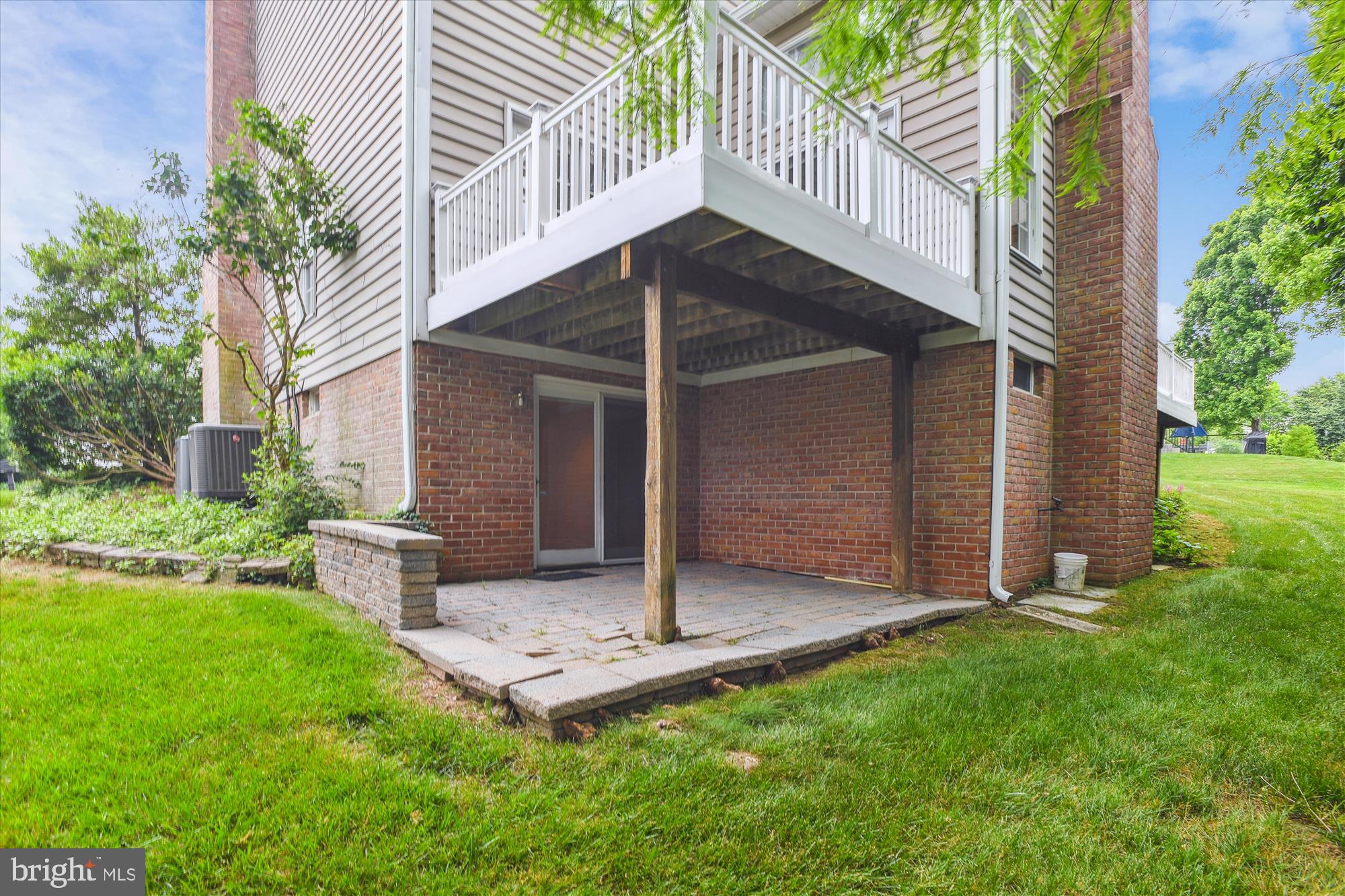 HUNT VALLEY STATION - Residential