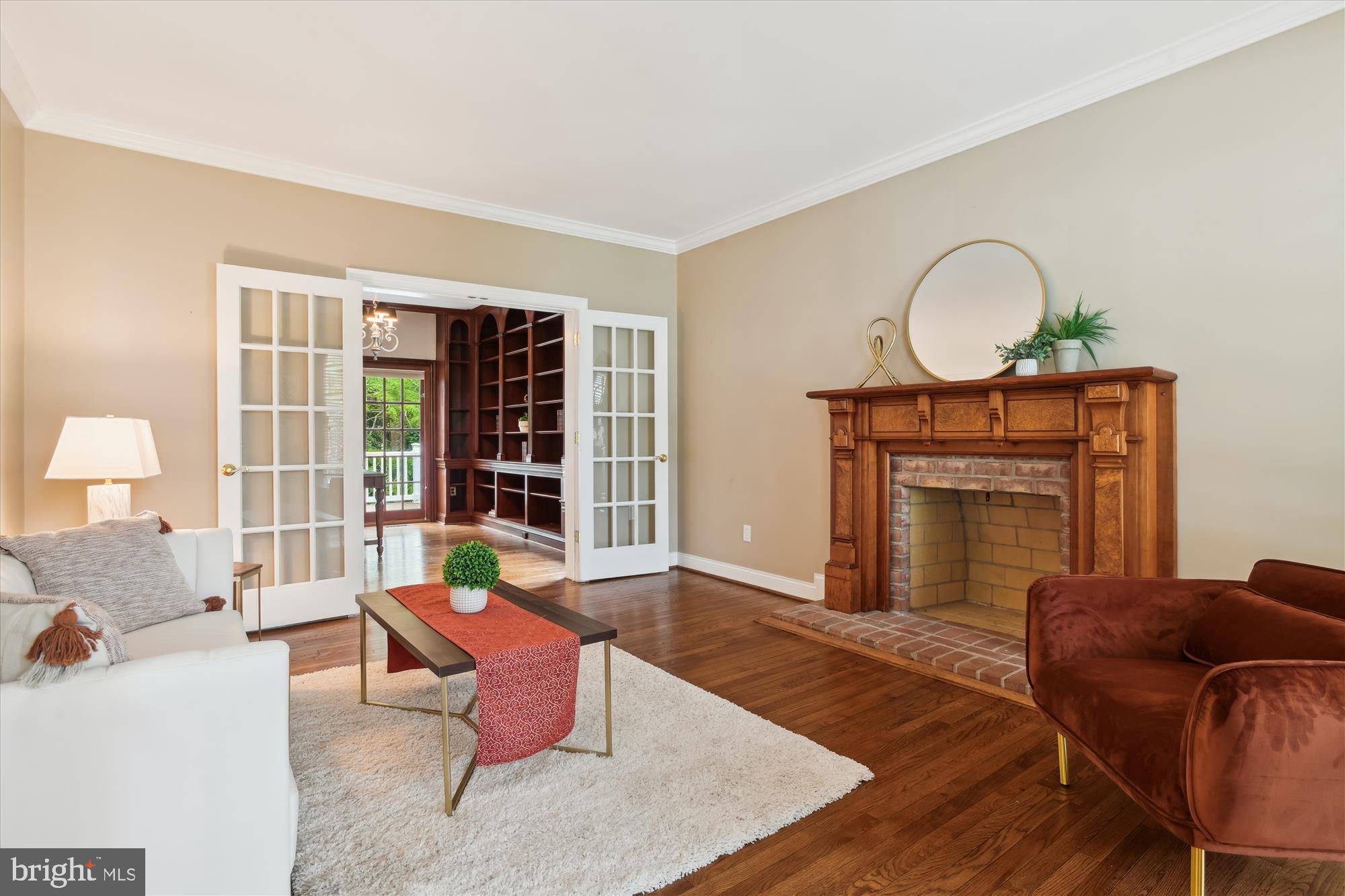 HUNT VALLEY STATION - Residential