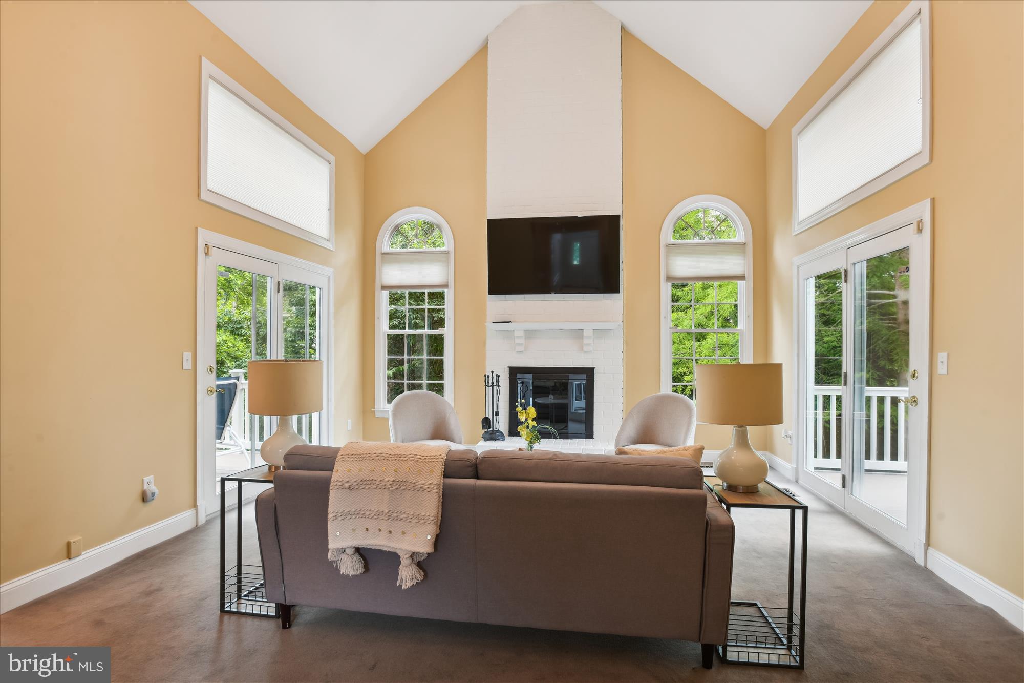 HUNT VALLEY STATION - Residential