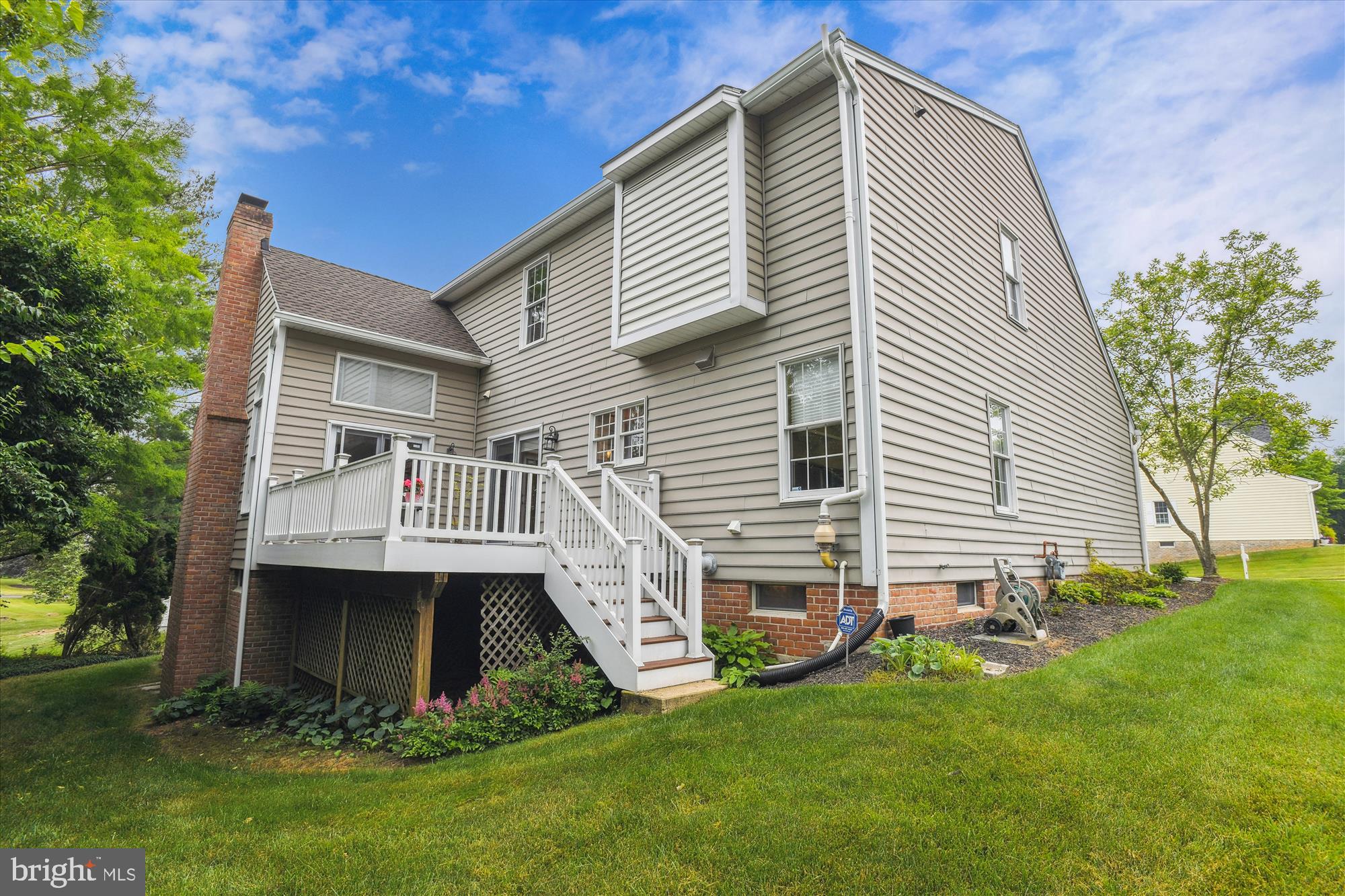 HUNT VALLEY STATION - Residential