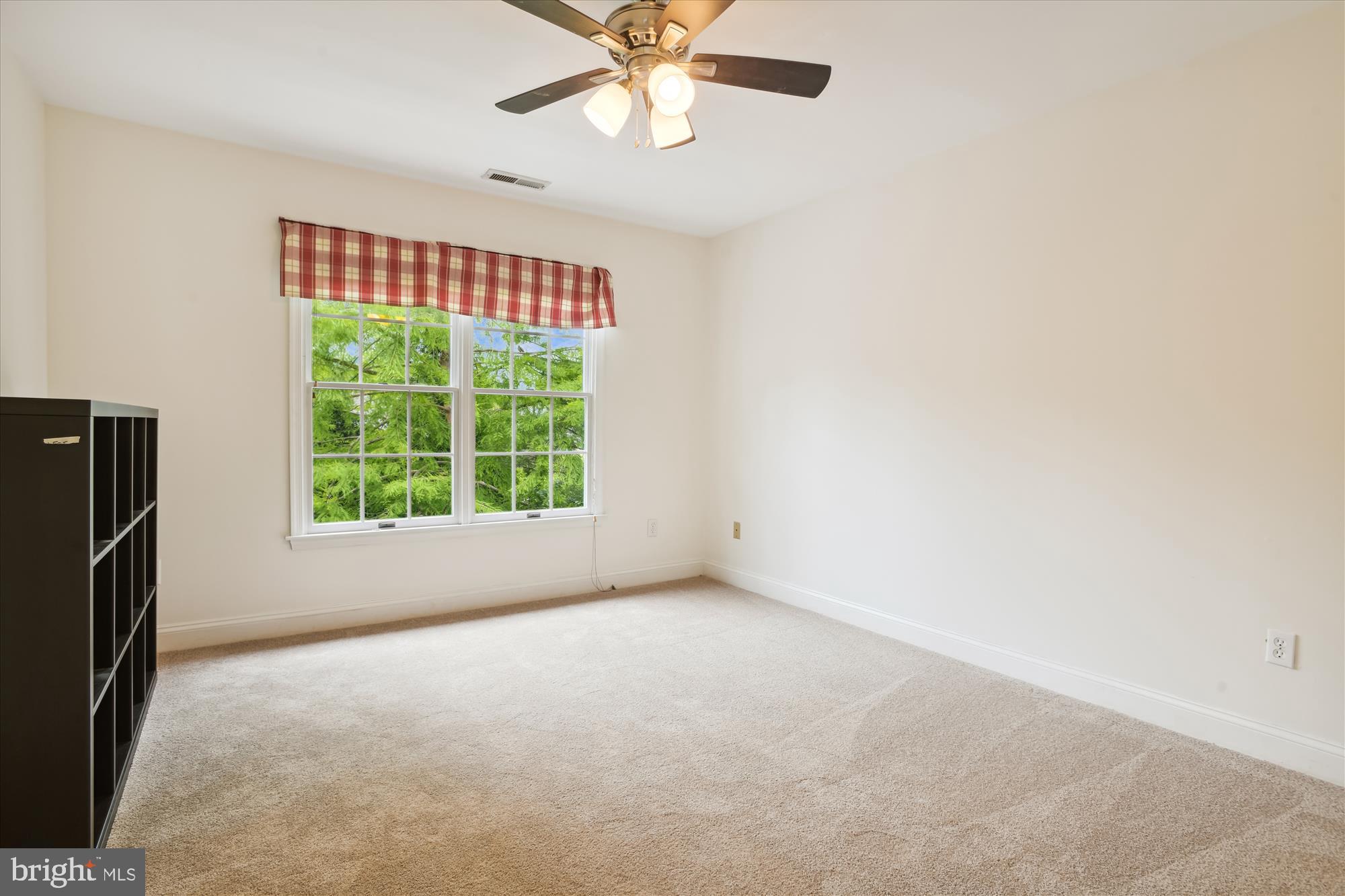 HUNT VALLEY STATION - Residential