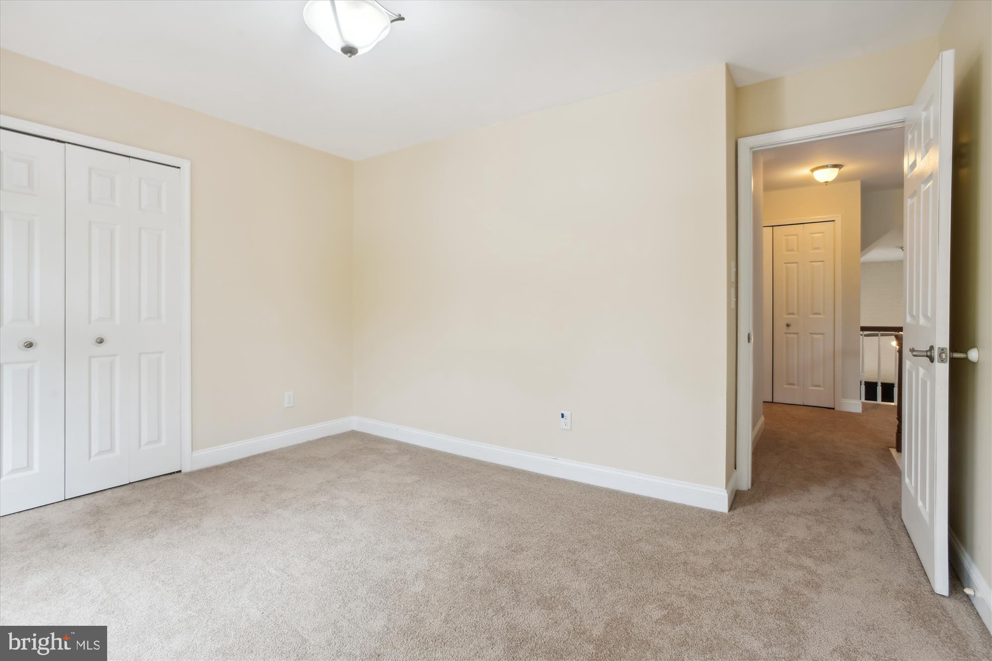 HUNT VALLEY STATION - Residential