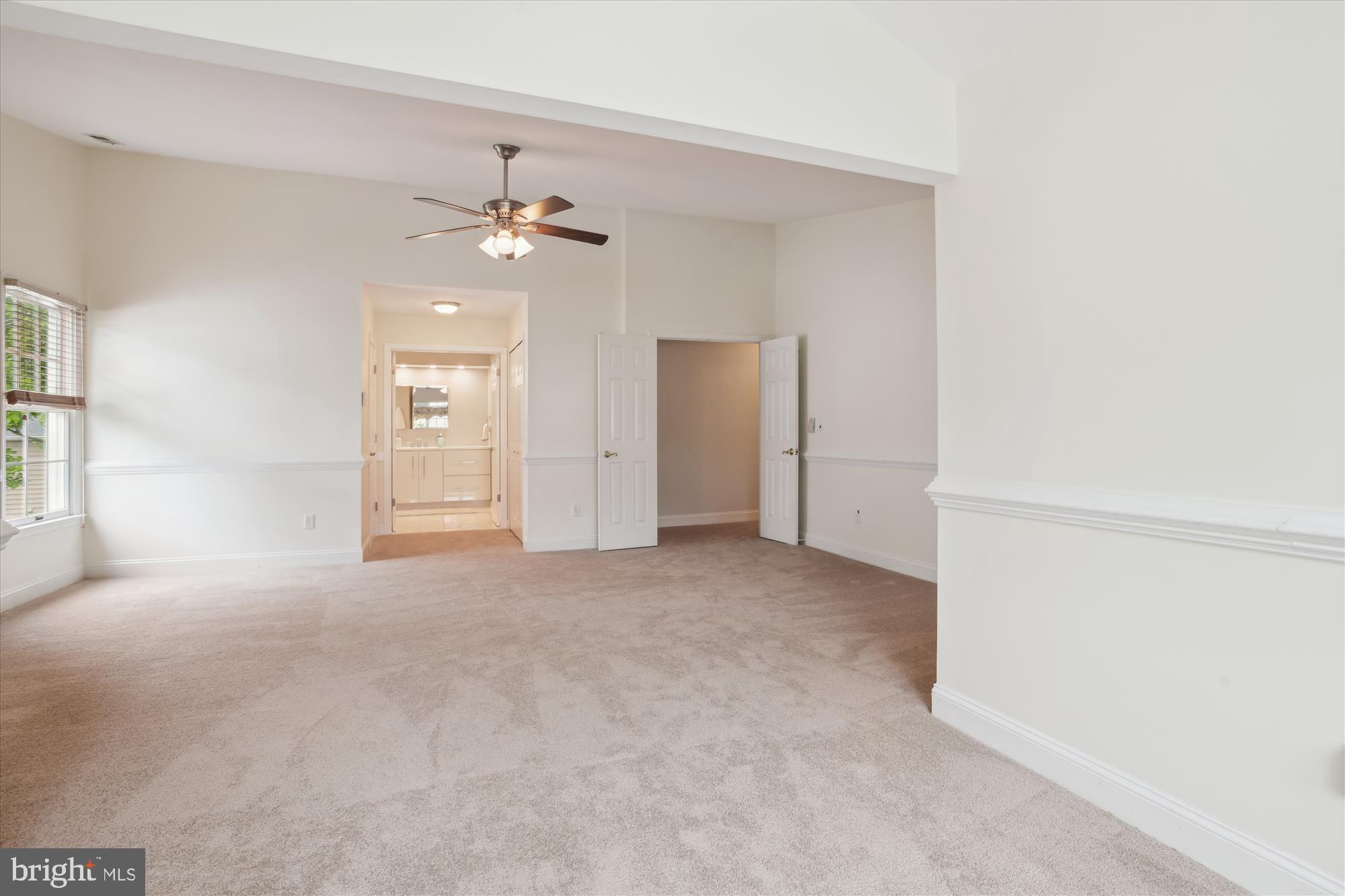 HUNT VALLEY STATION - Residential