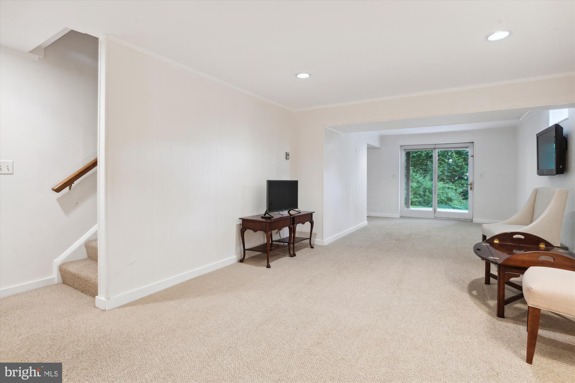 HUNT VALLEY STATION - Residential