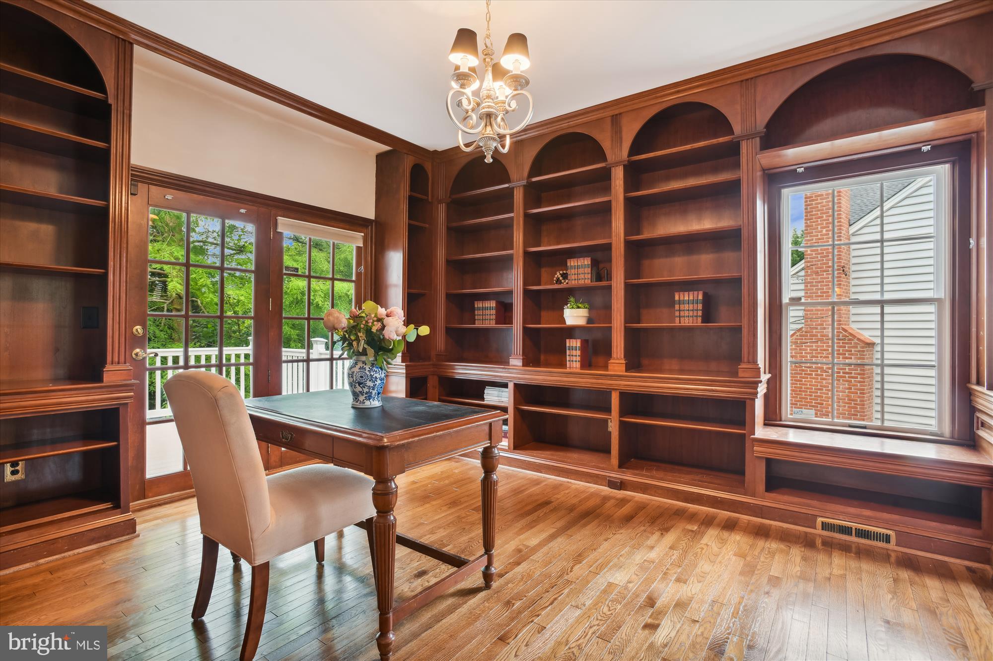 HUNT VALLEY STATION - Residential