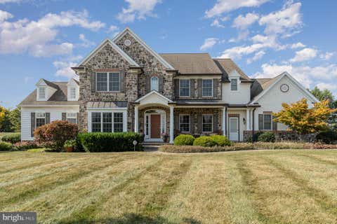 Photo for 105 HUNT COURT