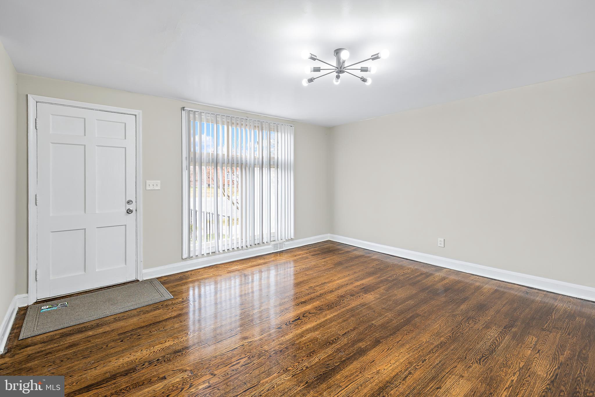 WEST EDMONDALE - Residential