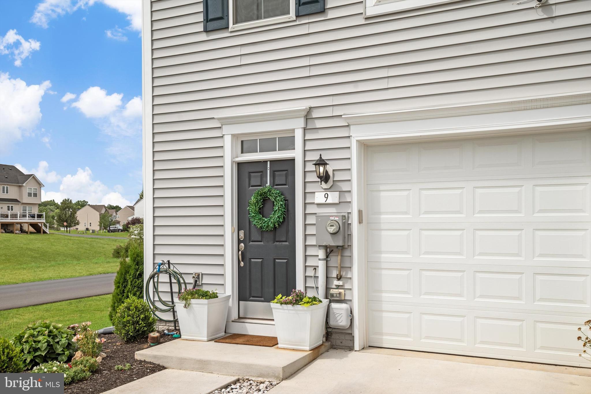 MCCAULEY CROSSING - Residential