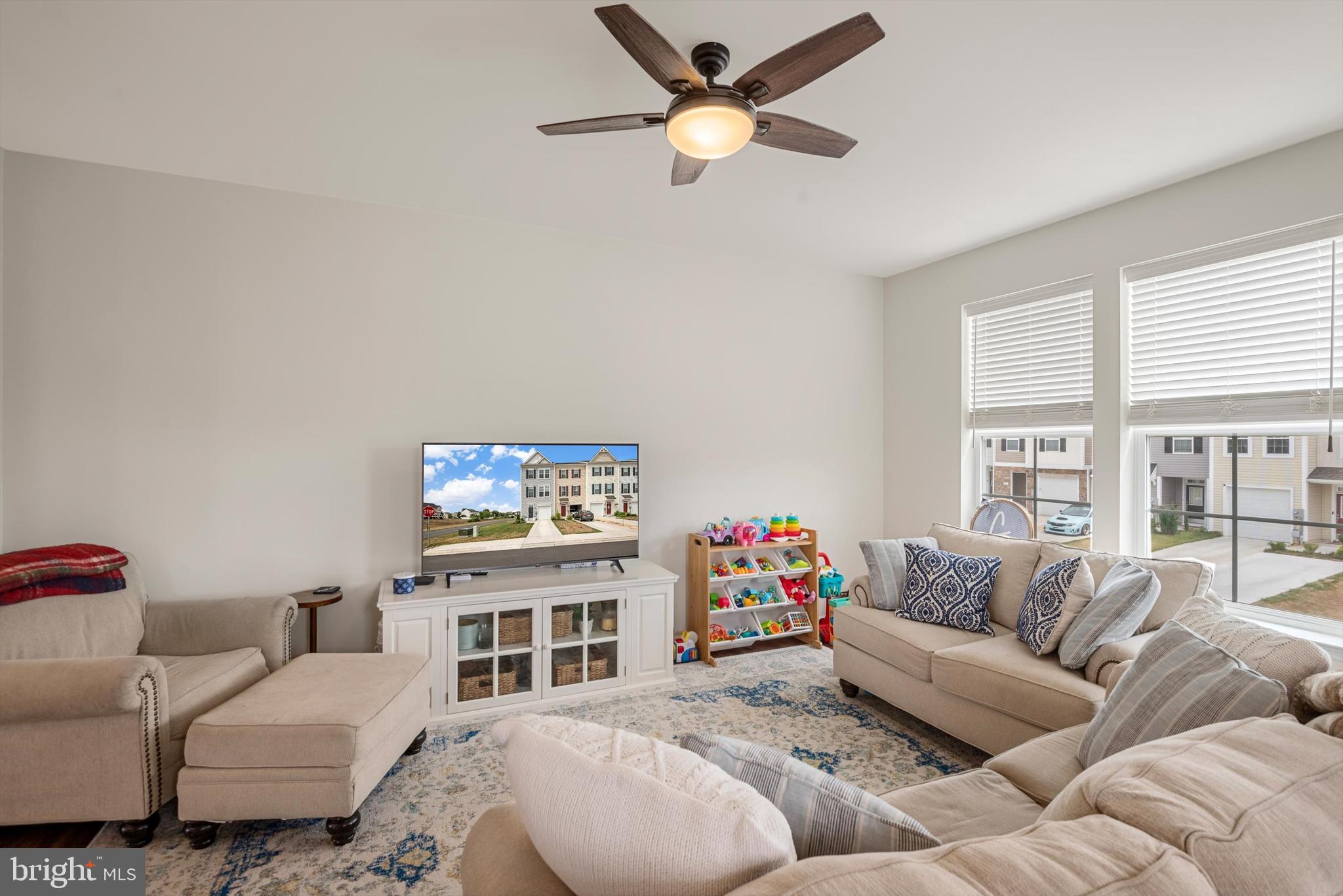 MCCAULEY CROSSING - Residential