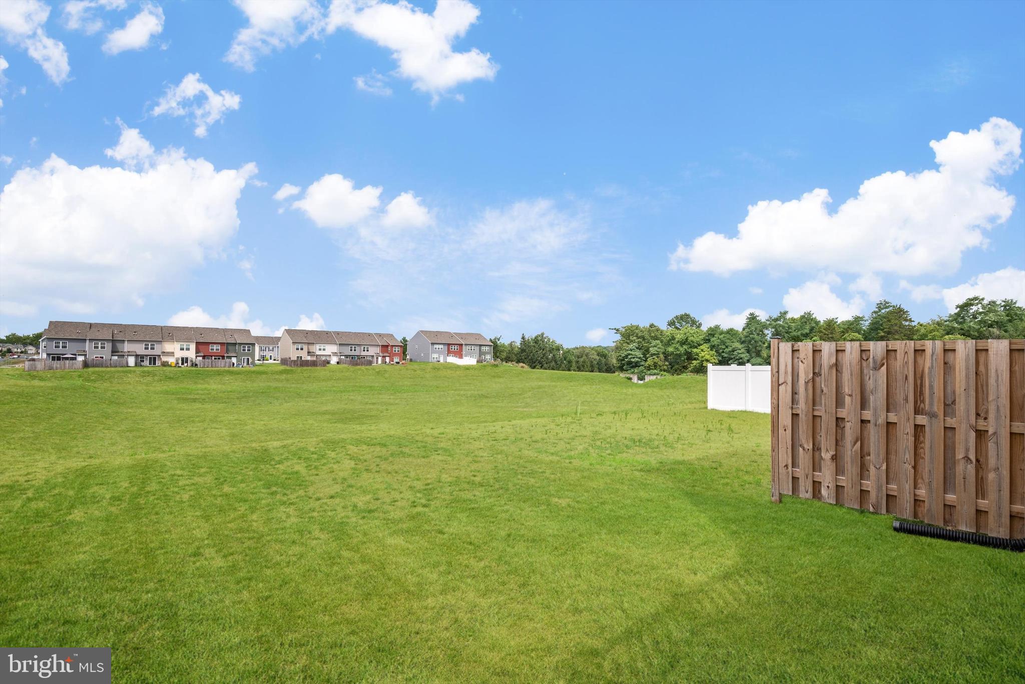 MCCAULEY CROSSING - Residential