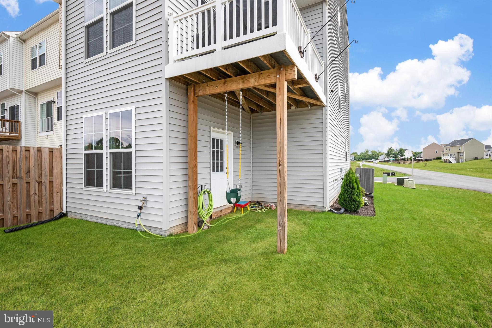 MCCAULEY CROSSING - Residential