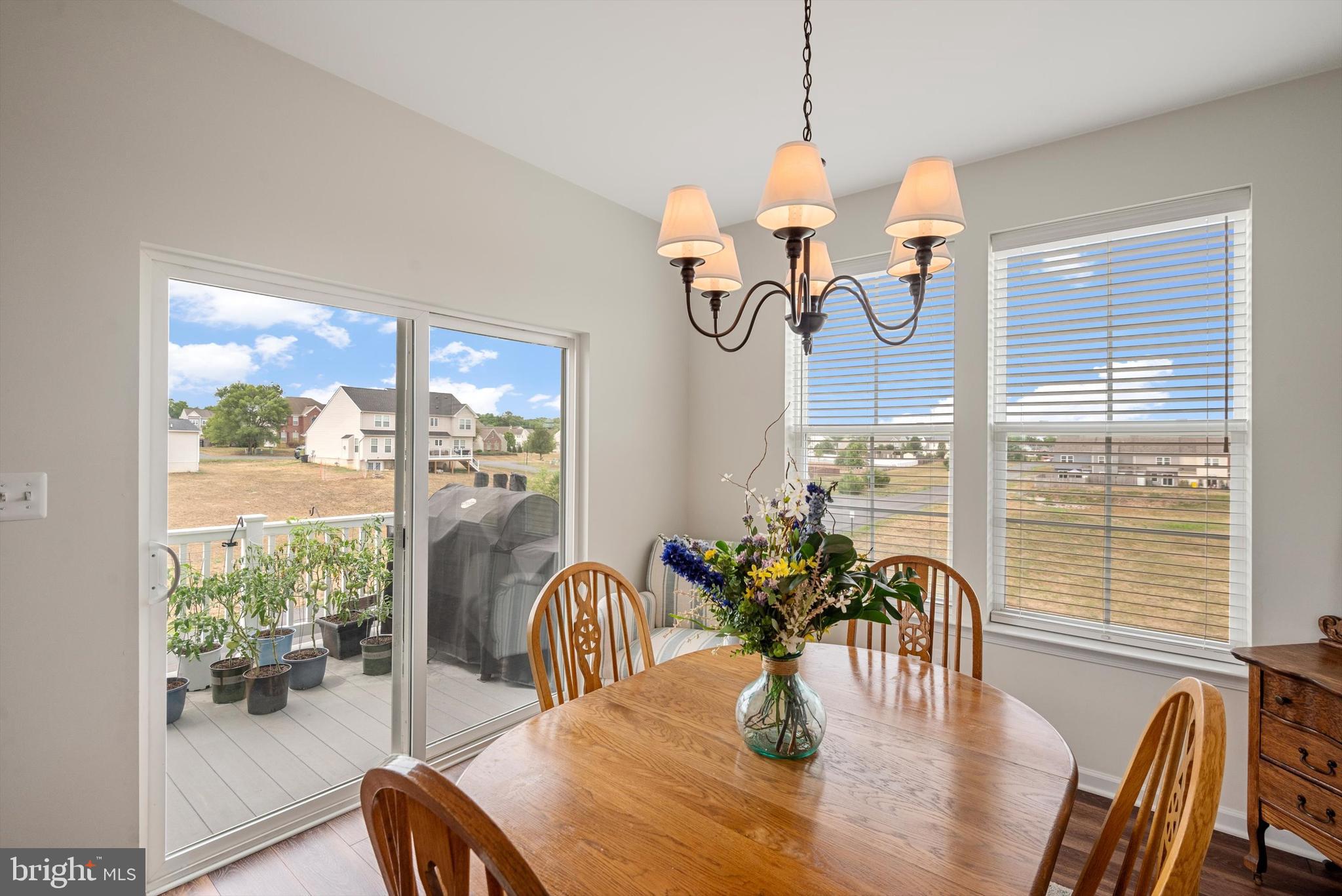 MCCAULEY CROSSING - Residential