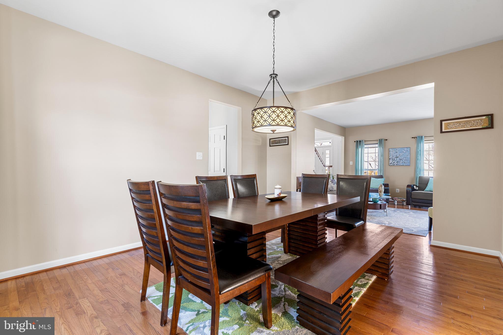 FOX RUN ESTATES - Residential