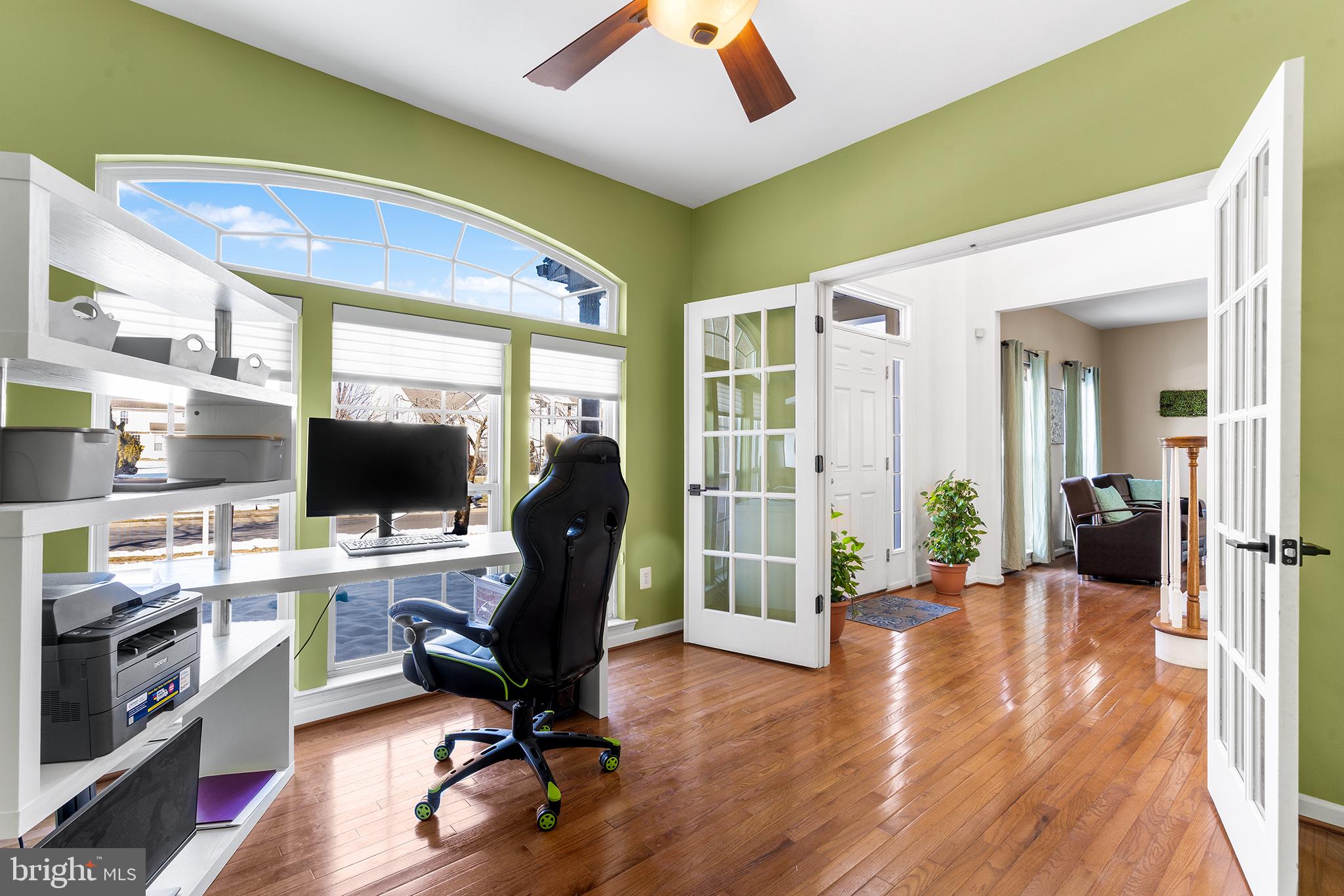 FOX RUN ESTATES - Residential