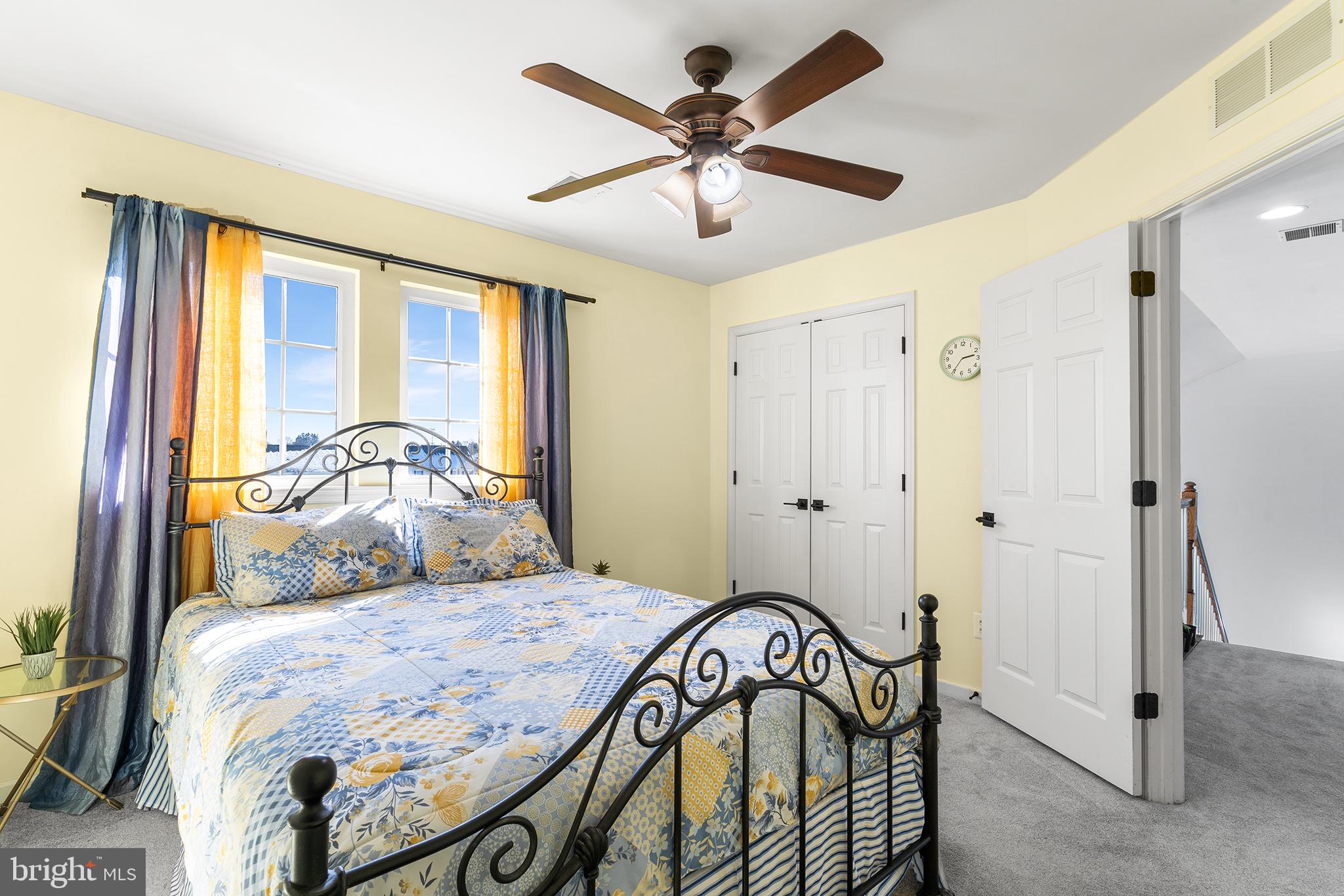 FOX RUN ESTATES - Residential