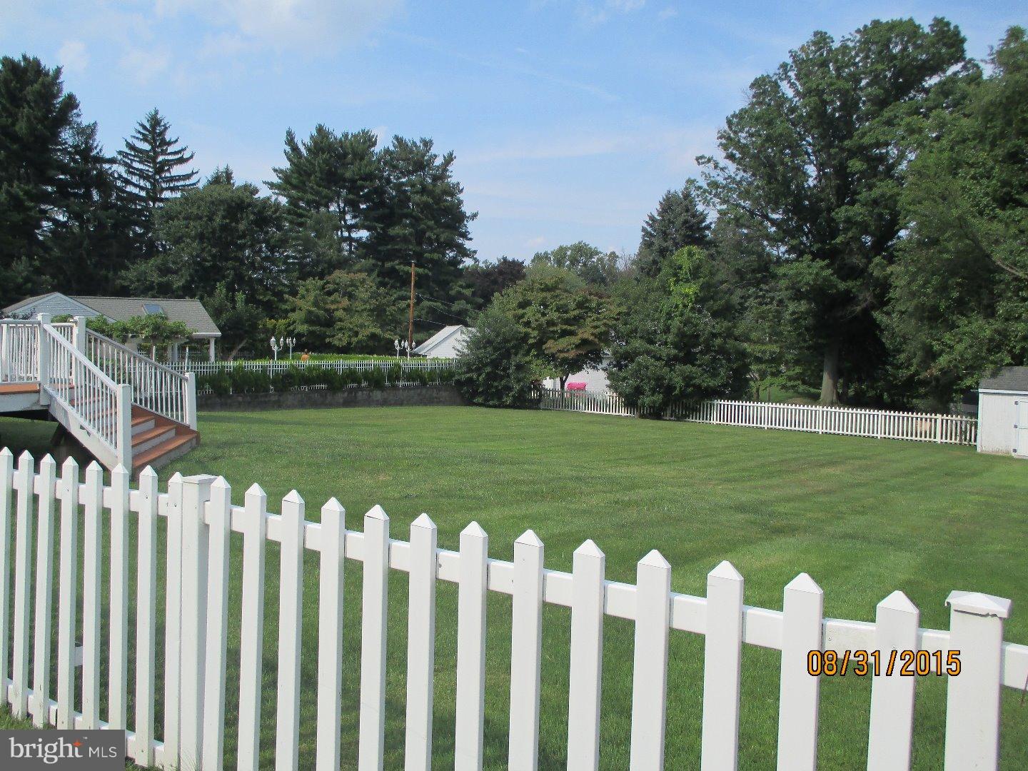 HUNTINGDON VALLEY - Residential