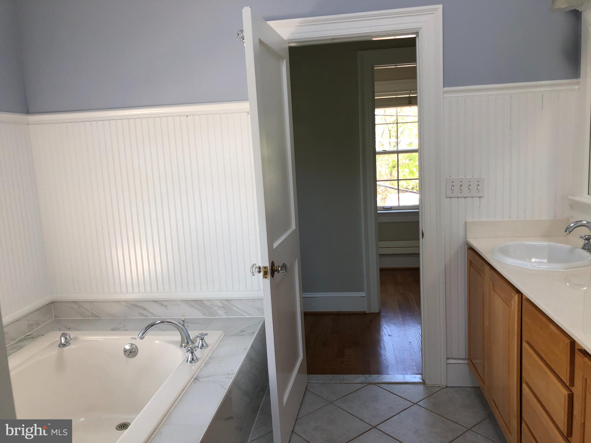 BATTERY PARK - Residential Lease