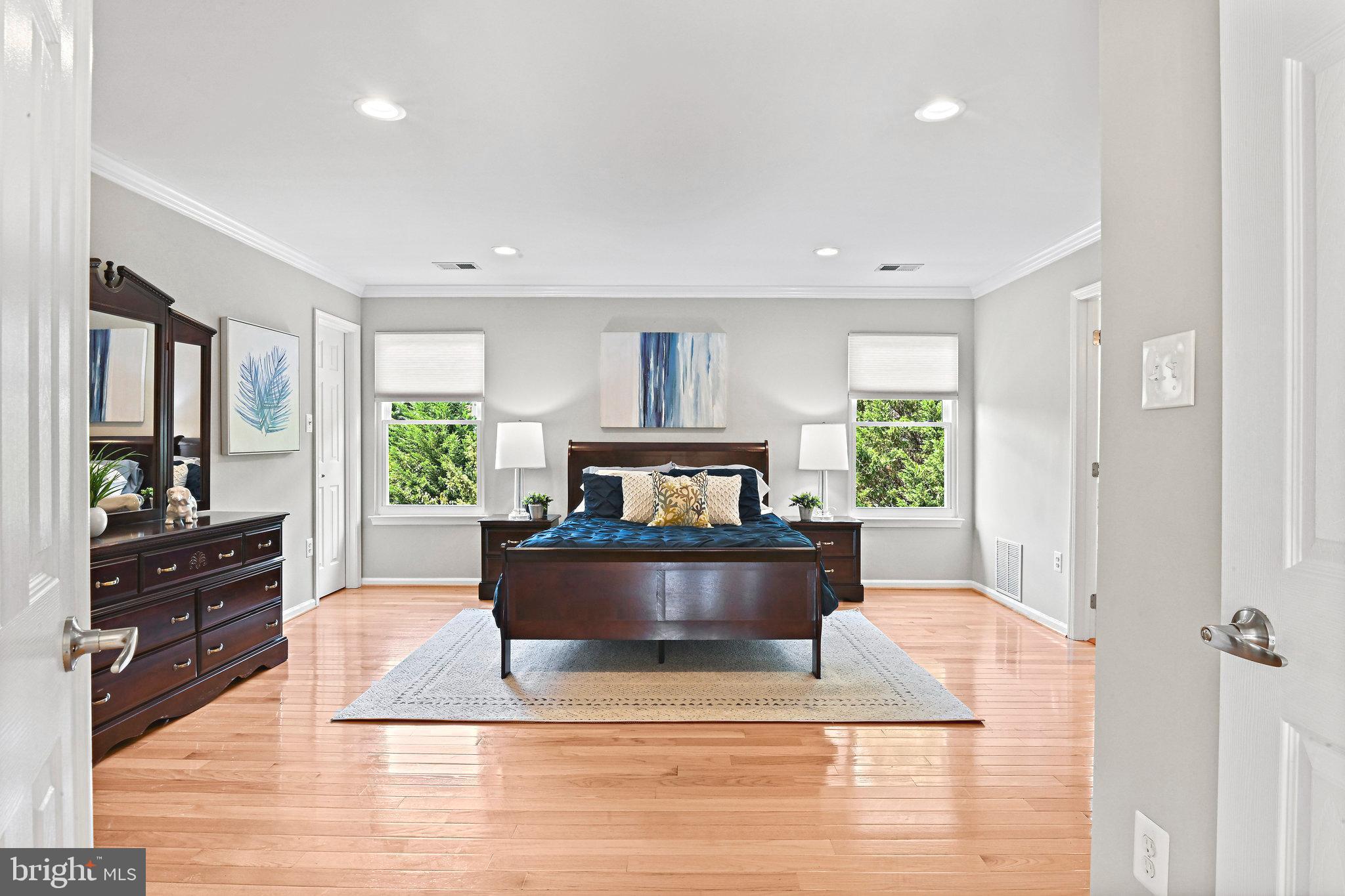 SYCAMORE LAKES - Residential