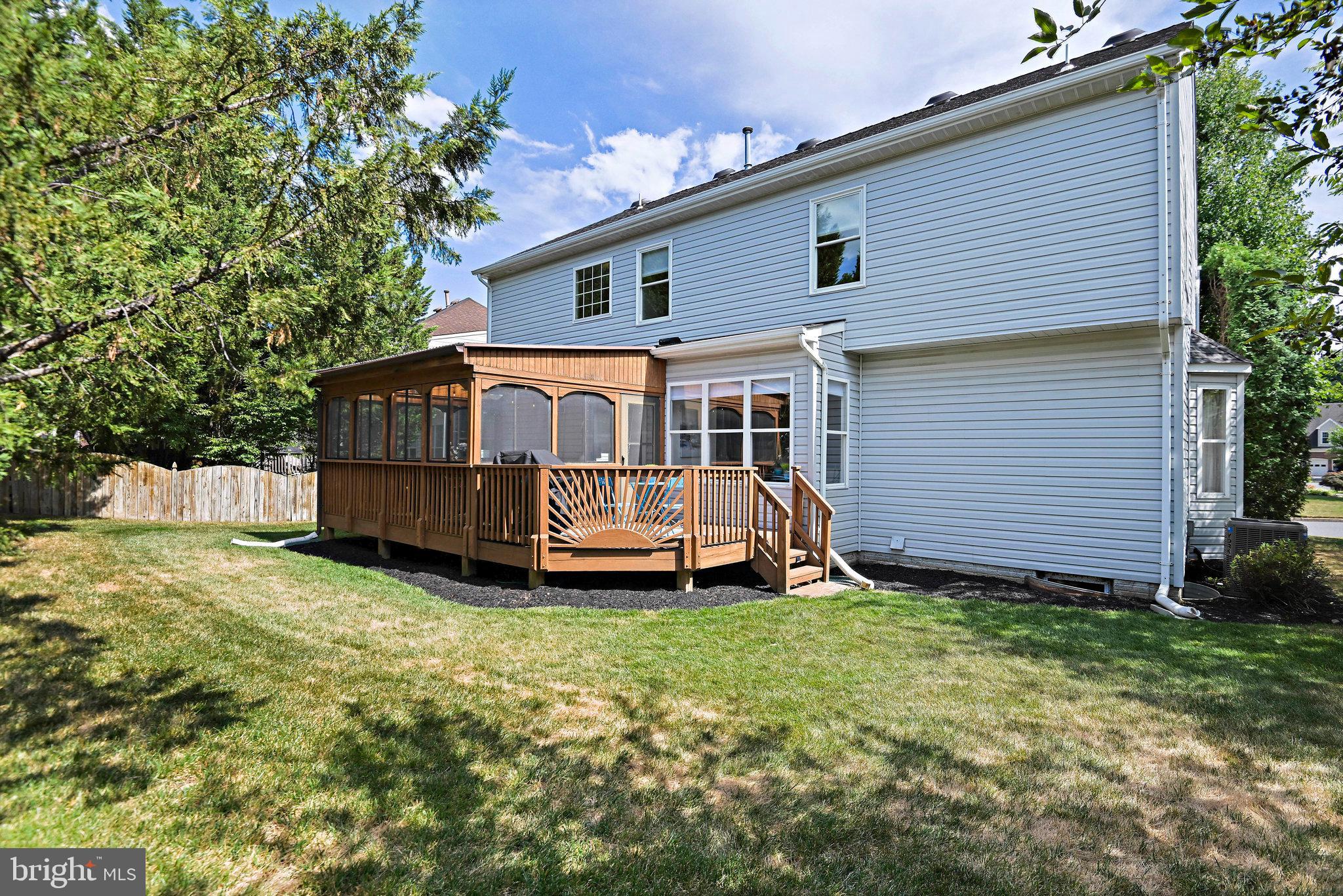 SYCAMORE LAKES - Residential