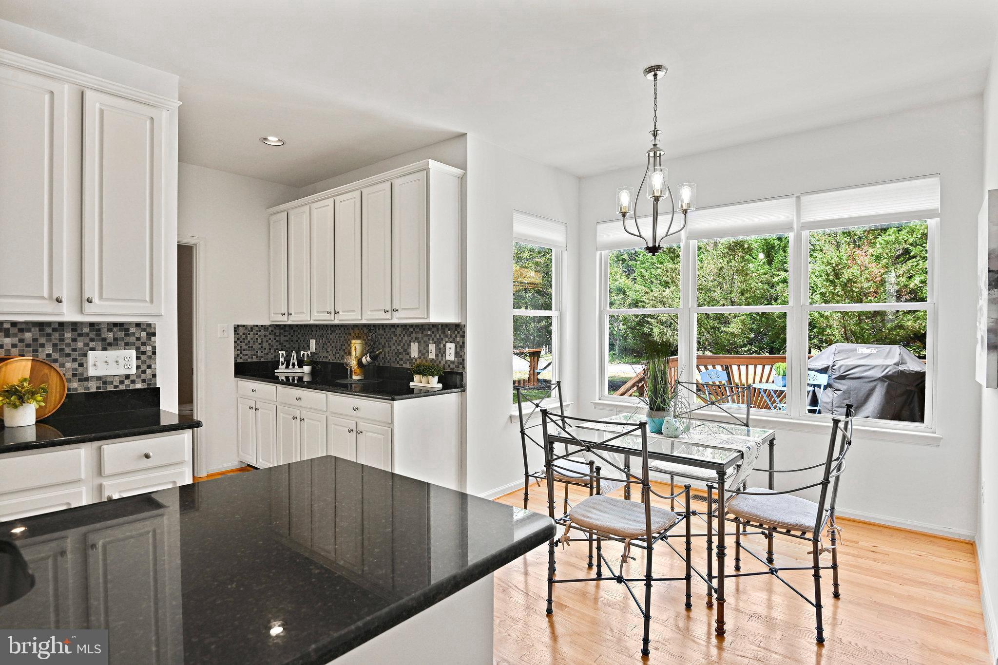 SYCAMORE LAKES - Residential