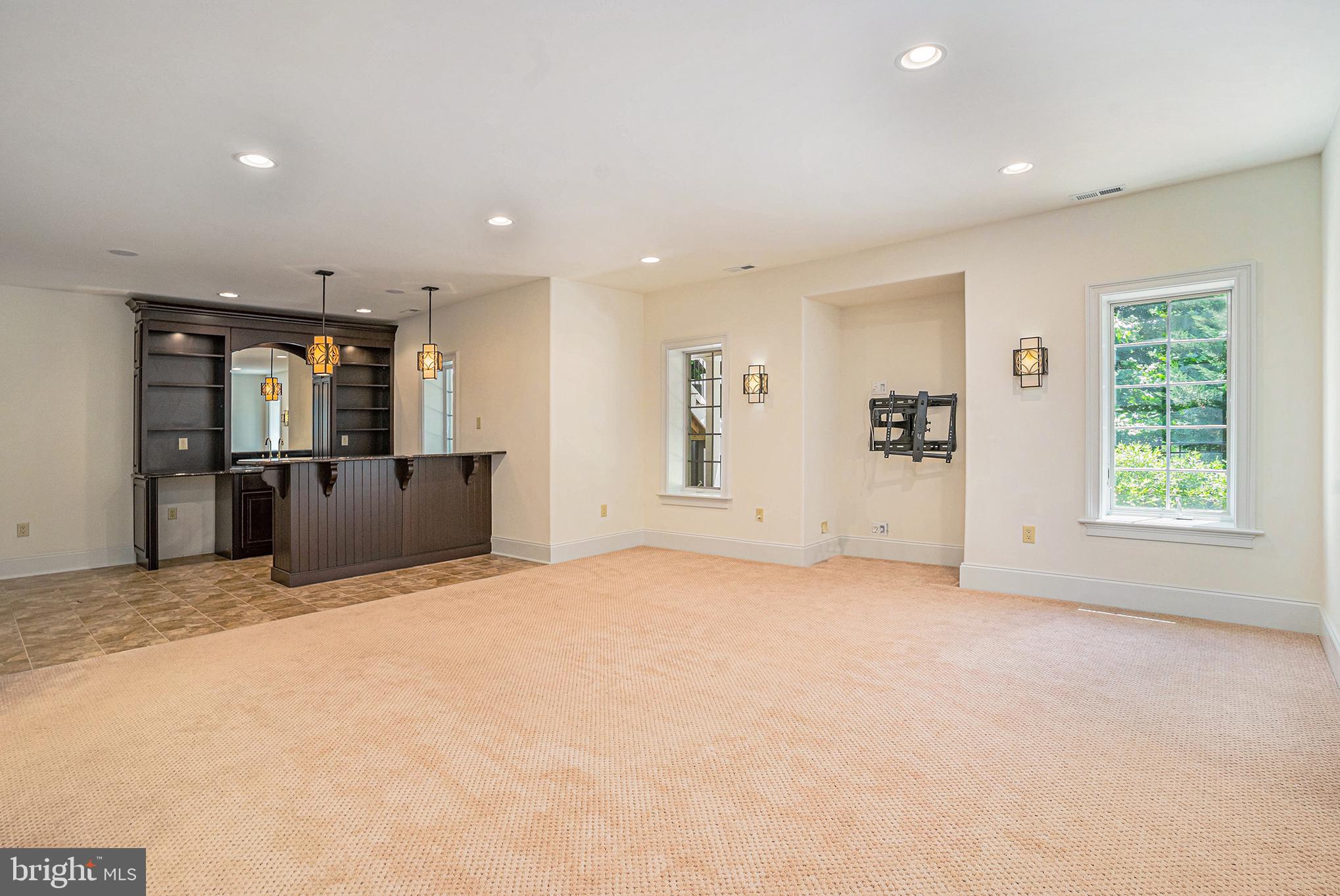 HAVERFORD RESERVE - Residential