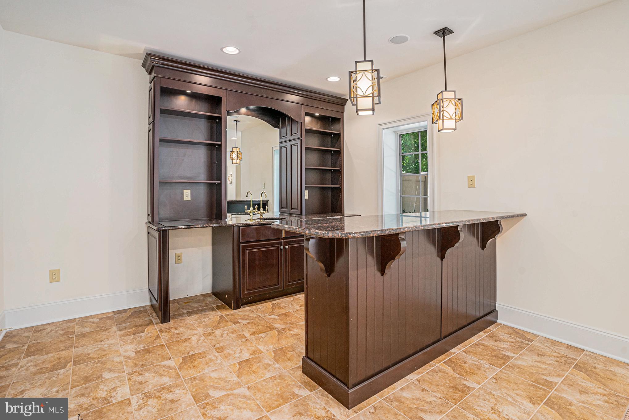 HAVERFORD RESERVE - Residential