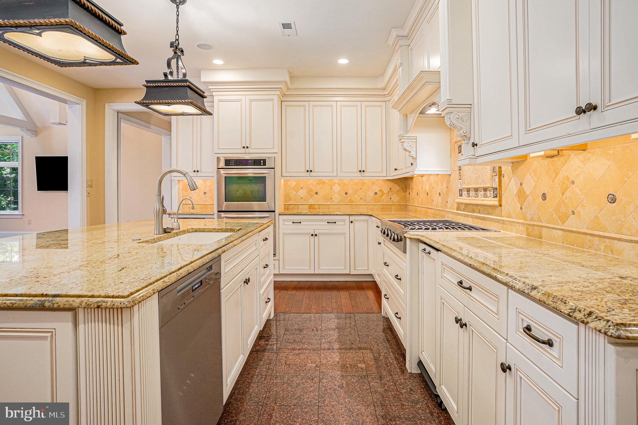 HAVERFORD RESERVE - Residential