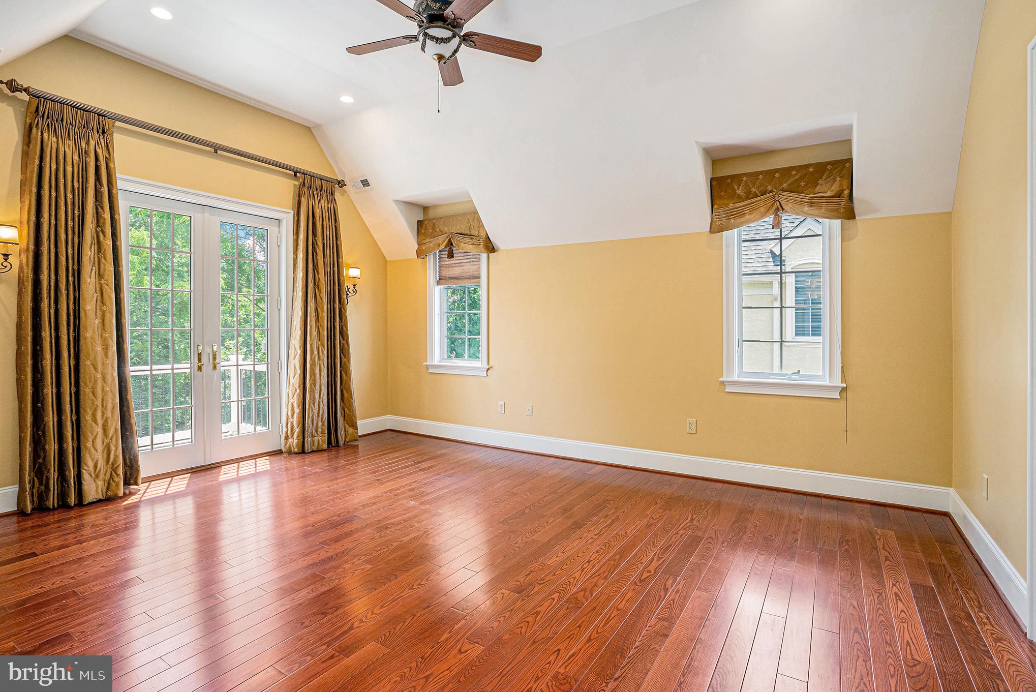 HAVERFORD RESERVE - Residential