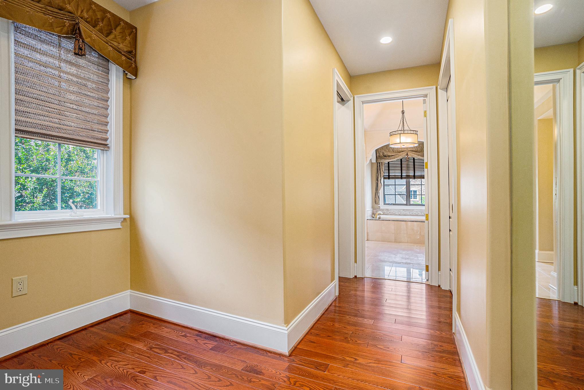 HAVERFORD RESERVE - Residential