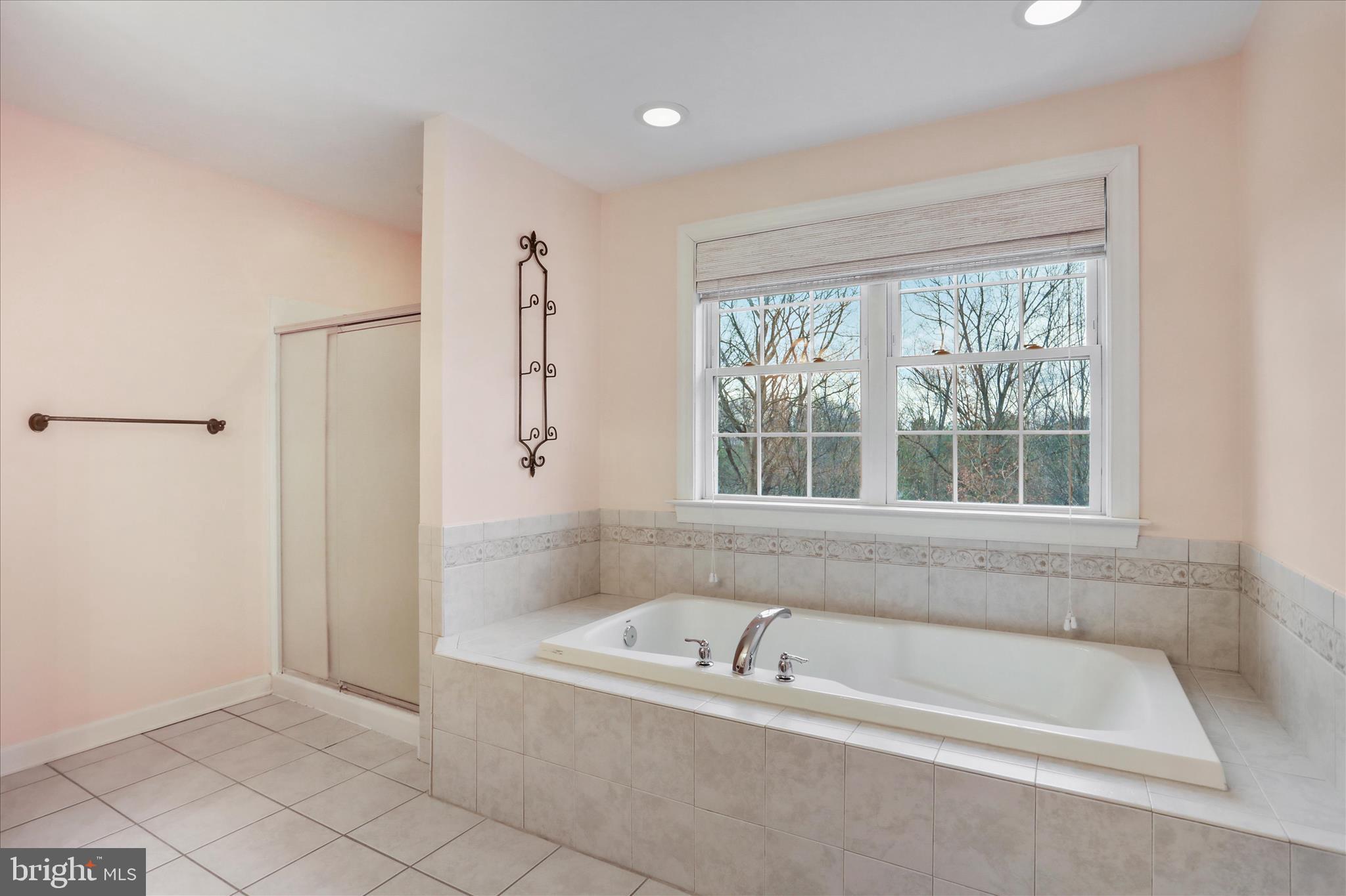 CANTER ESTATES - Residential