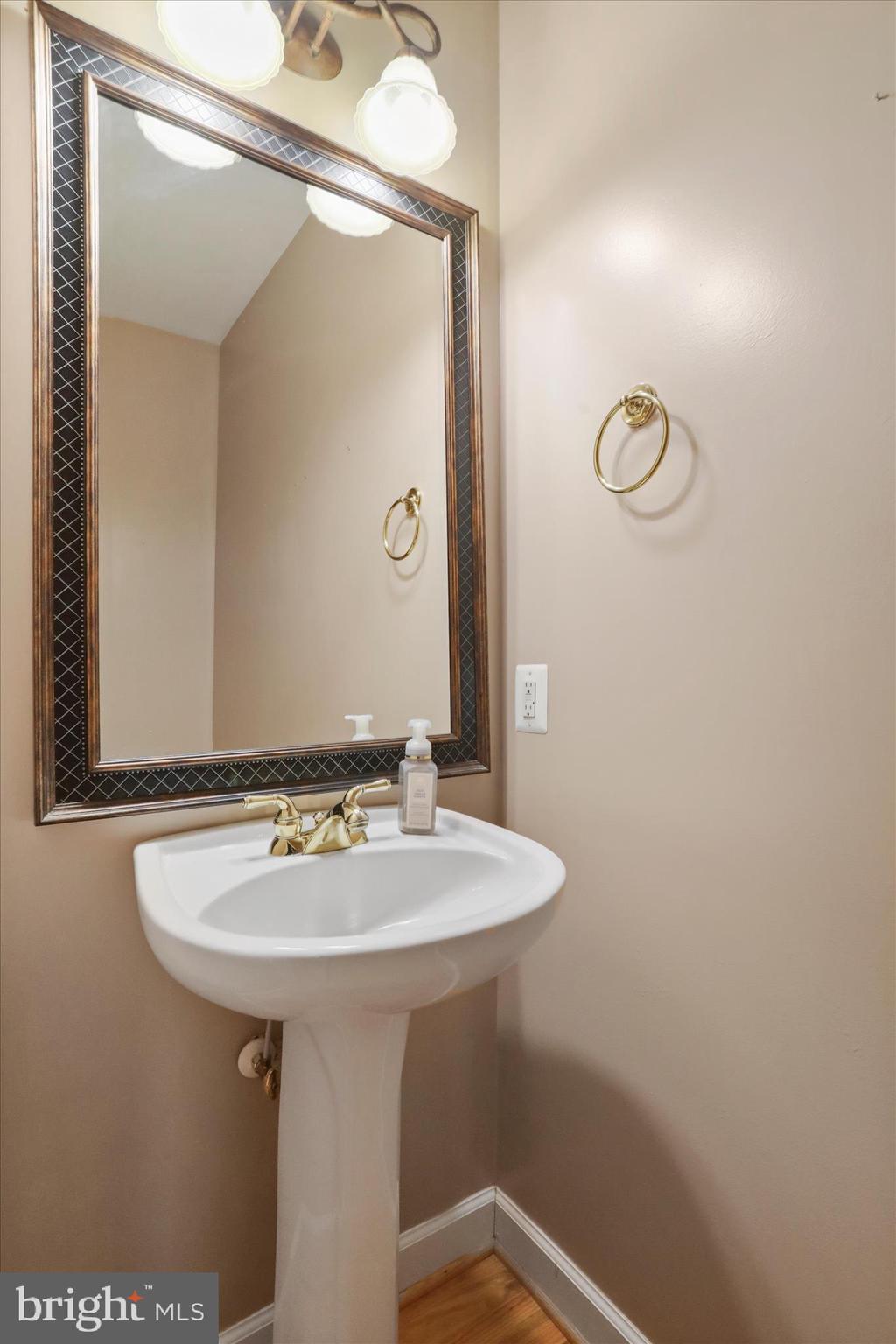 CANTER ESTATES - Residential