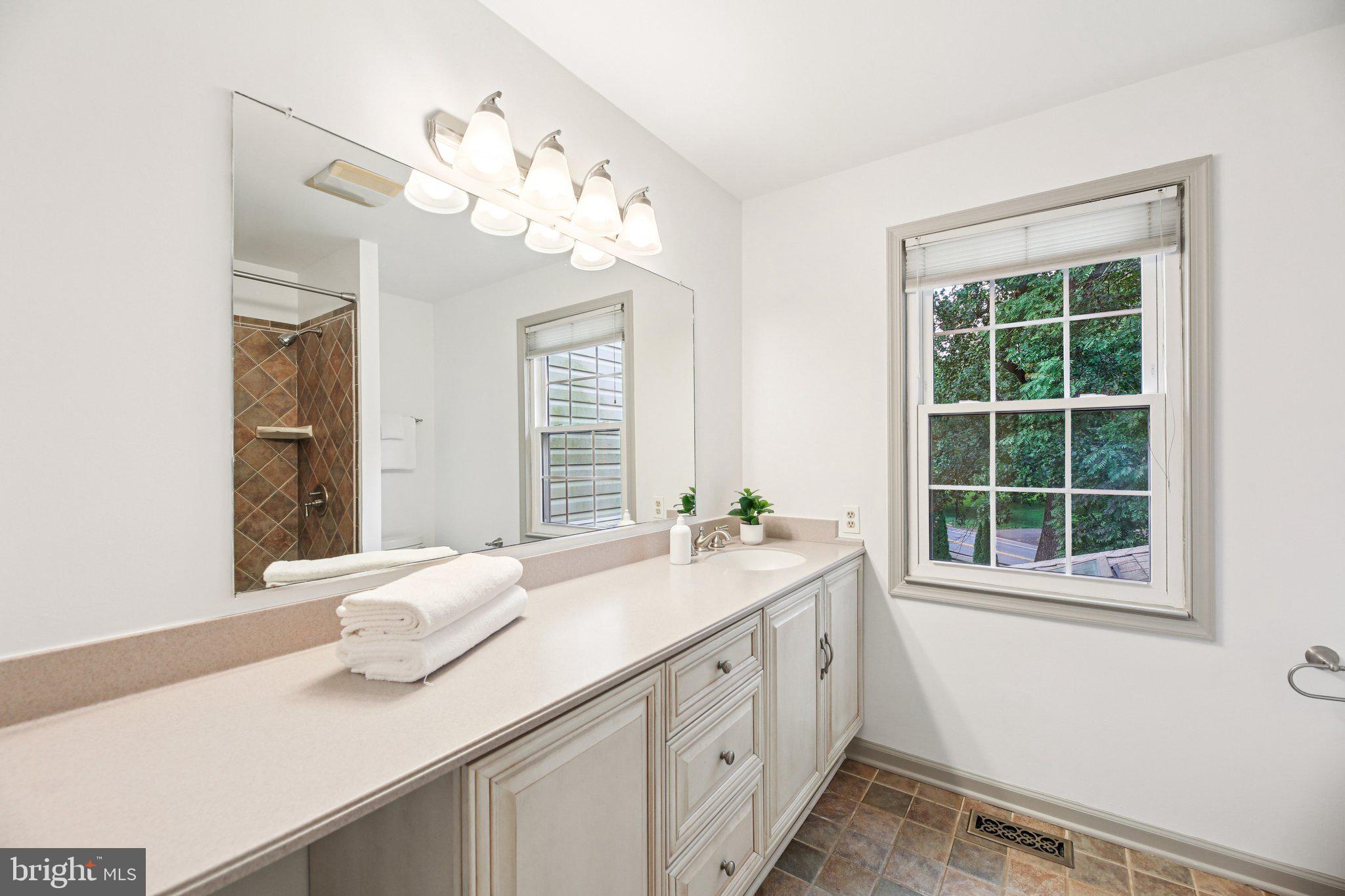 VILLAGE OF KINGS CONTRIVANCE - Residential