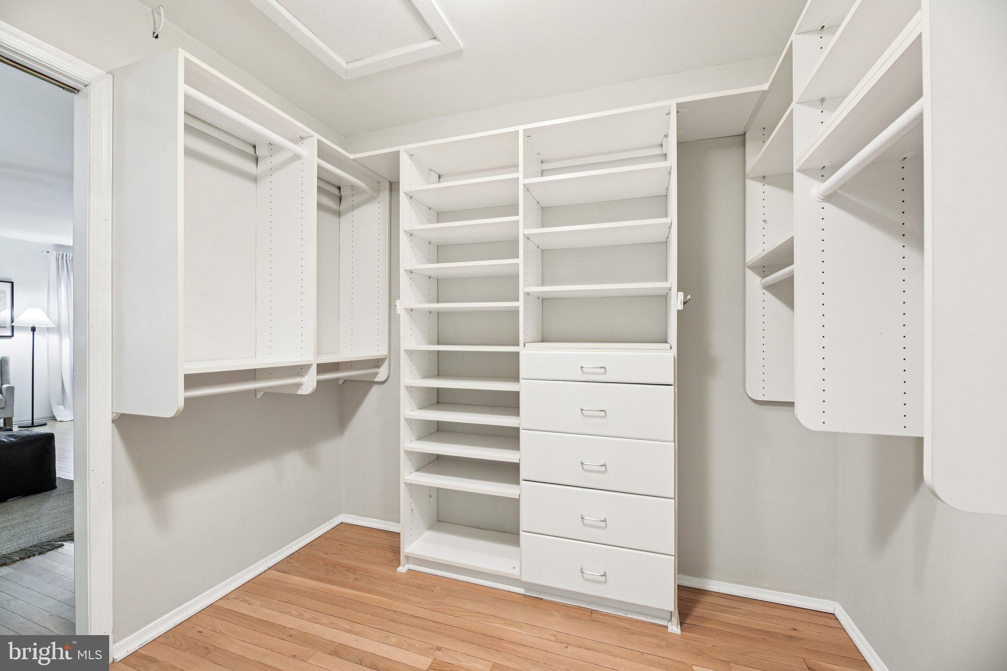 VILLAGE OF KINGS CONTRIVANCE - Residential