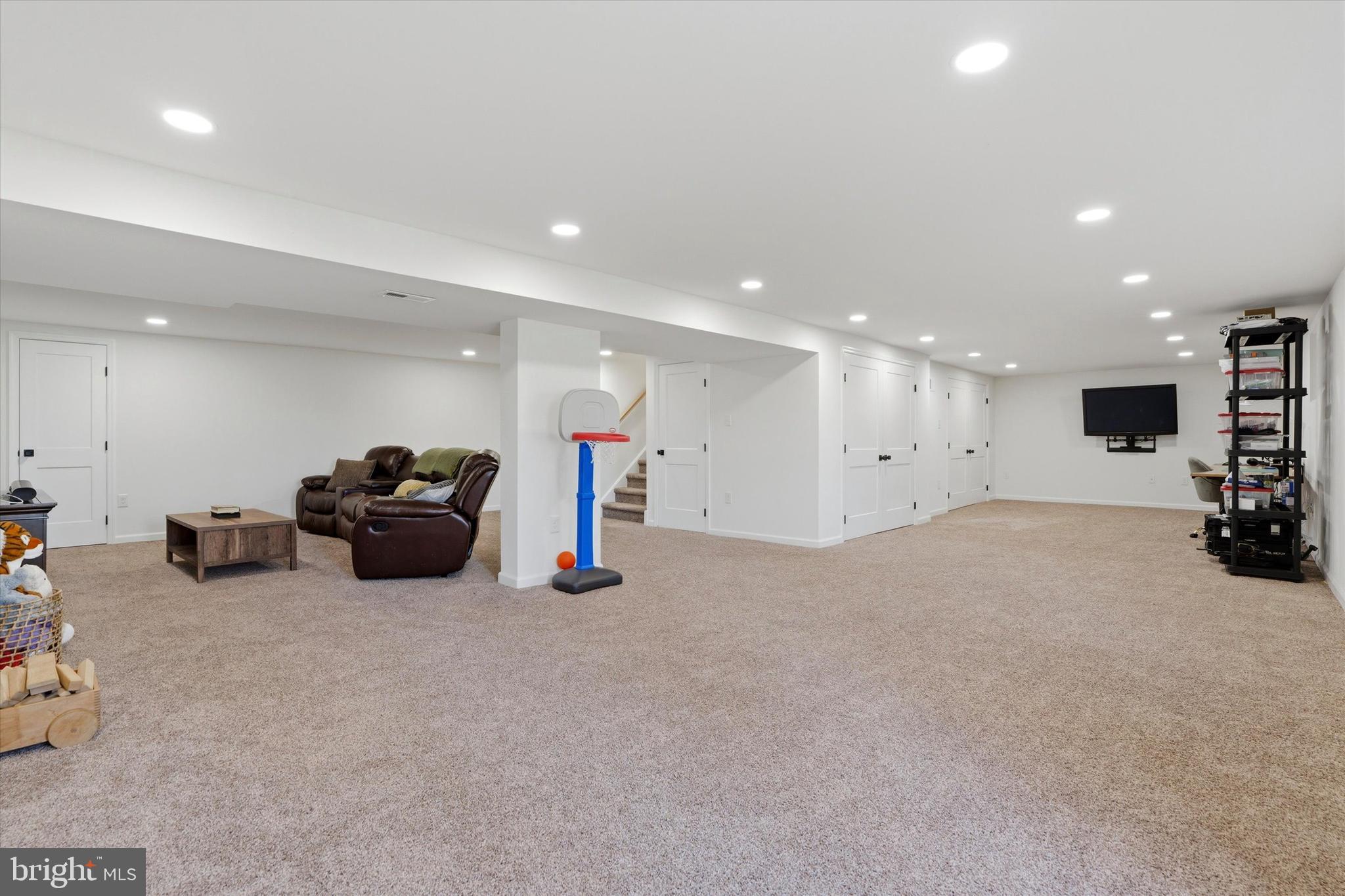 PROVIDENCE MEADOWS - Residential