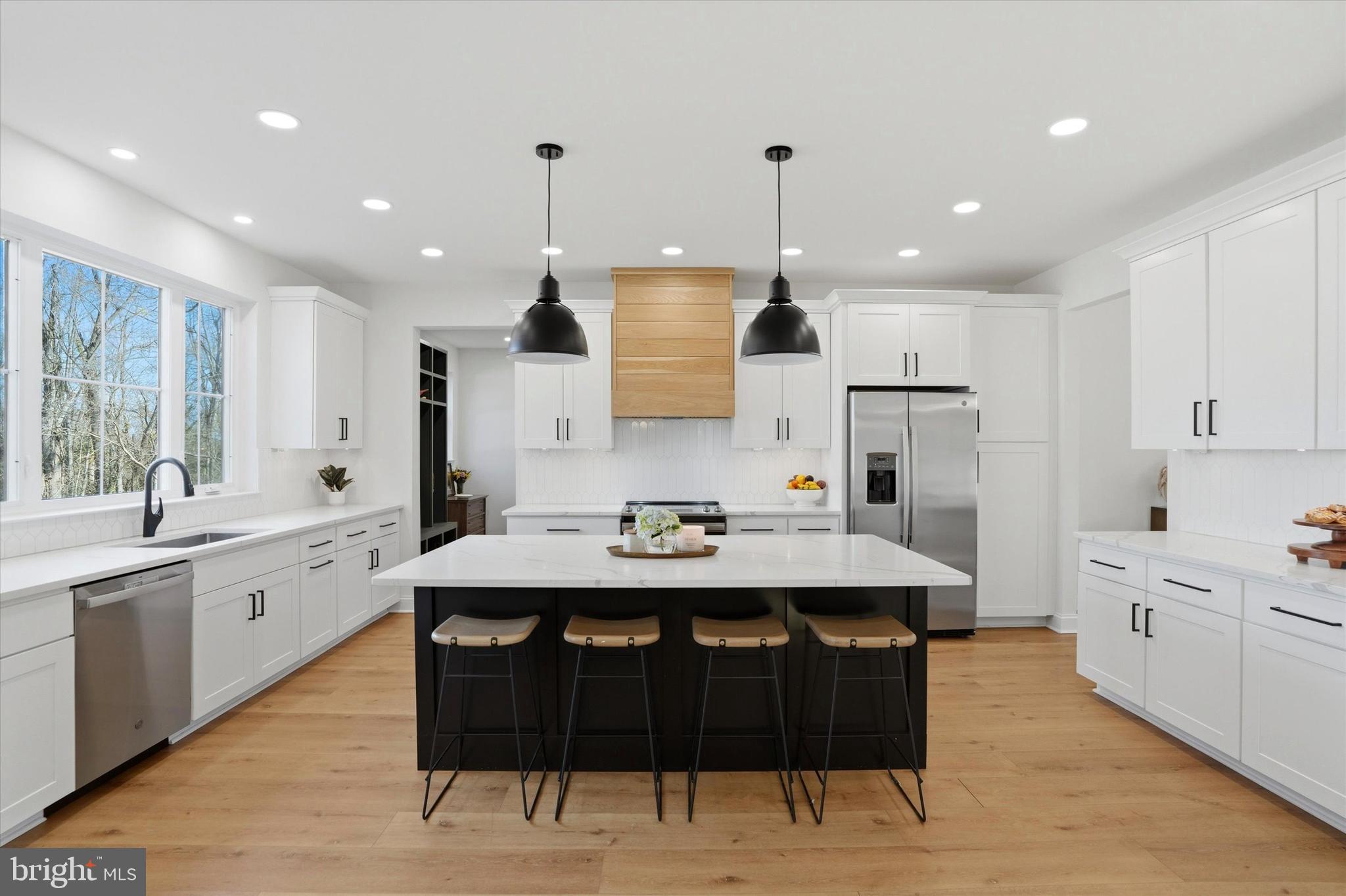 PROVIDENCE MEADOWS - Residential