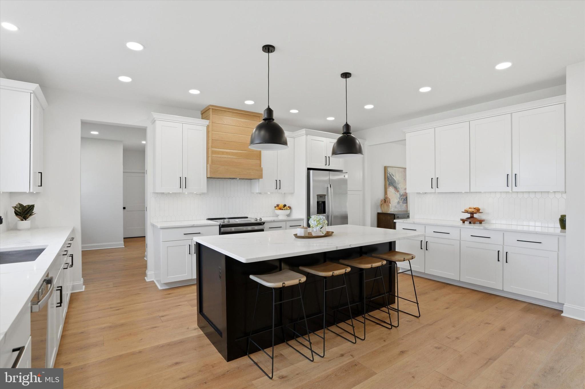 PROVIDENCE MEADOWS - Residential