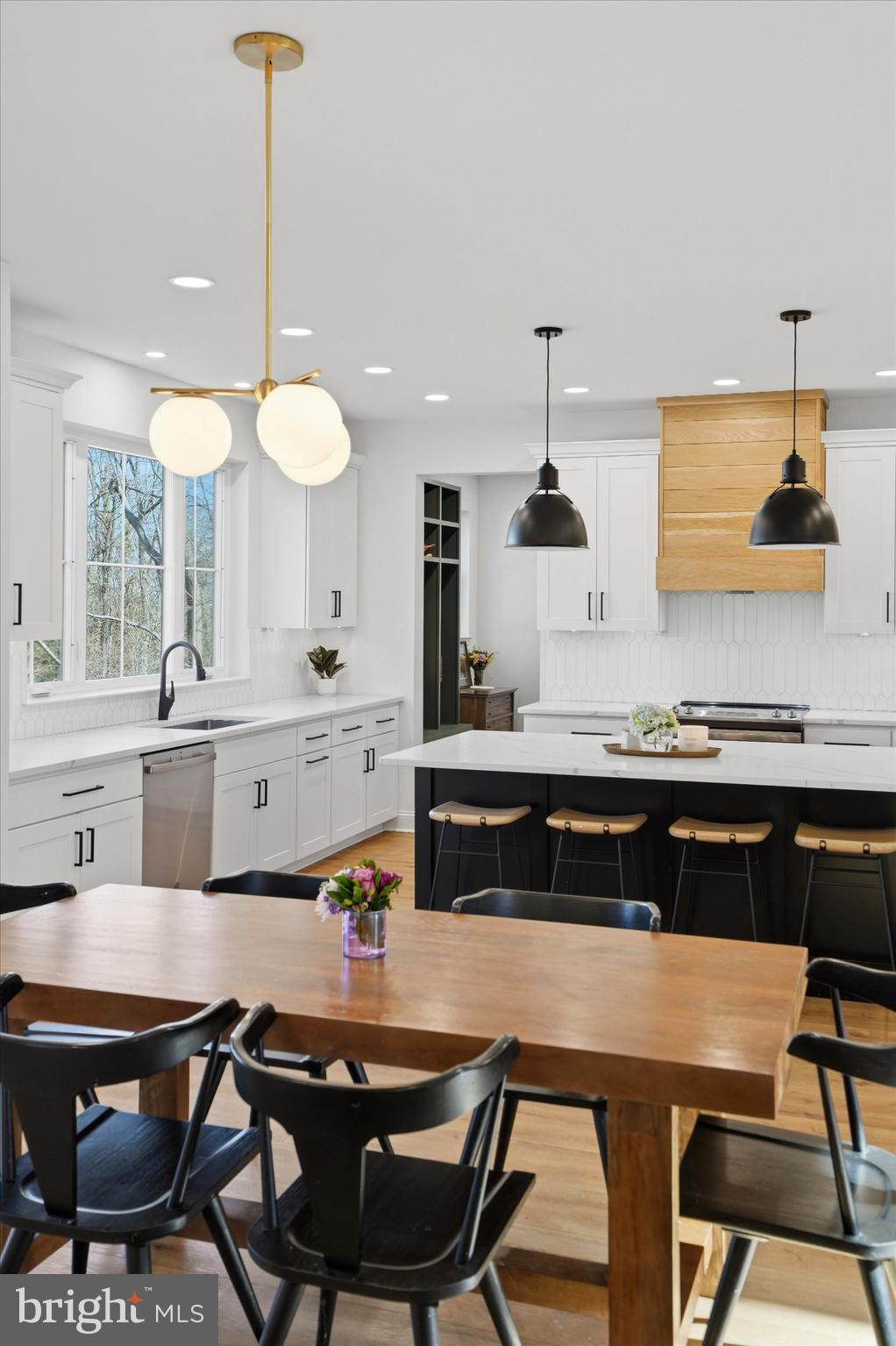 PROVIDENCE MEADOWS - Residential