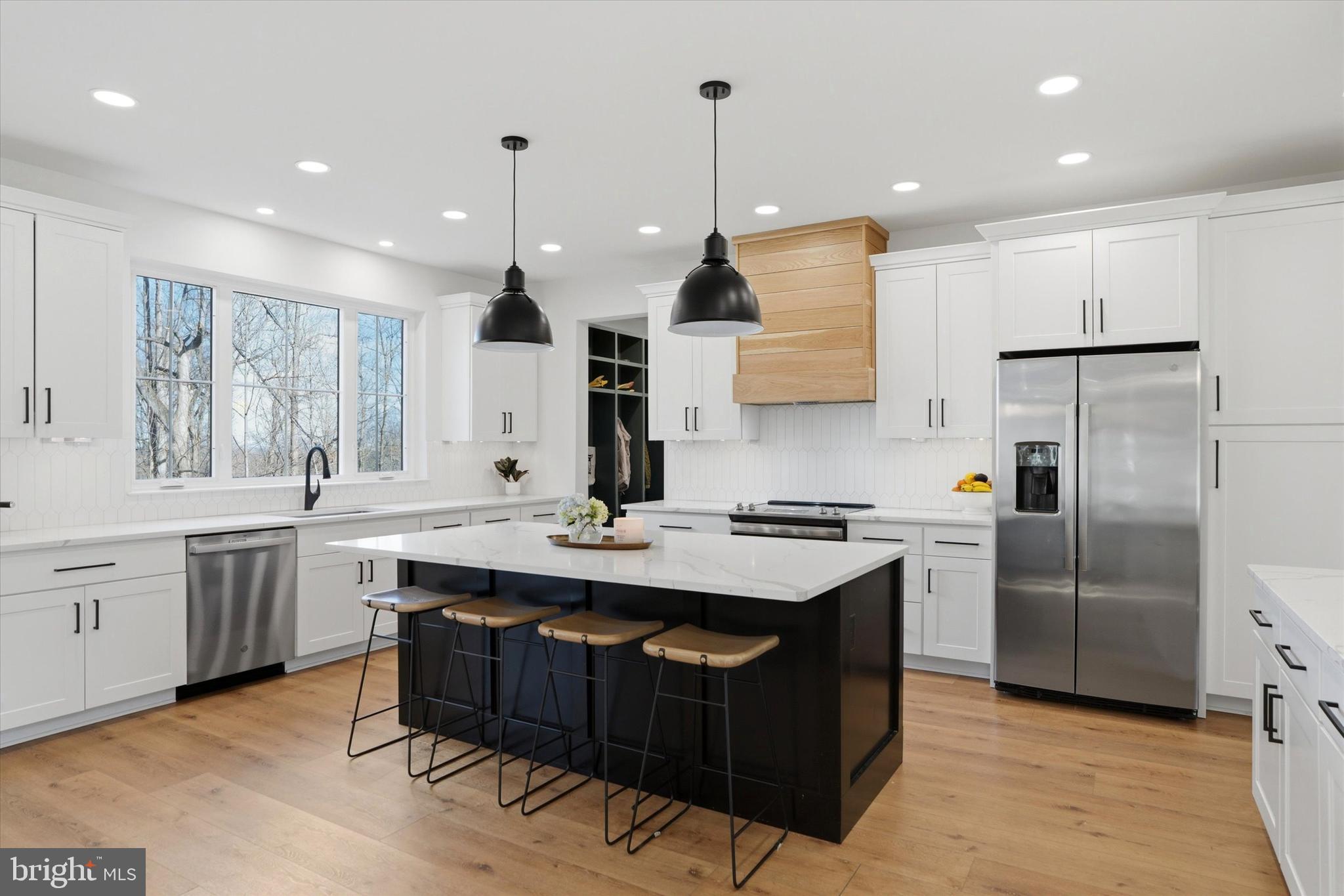 PROVIDENCE MEADOWS - Residential