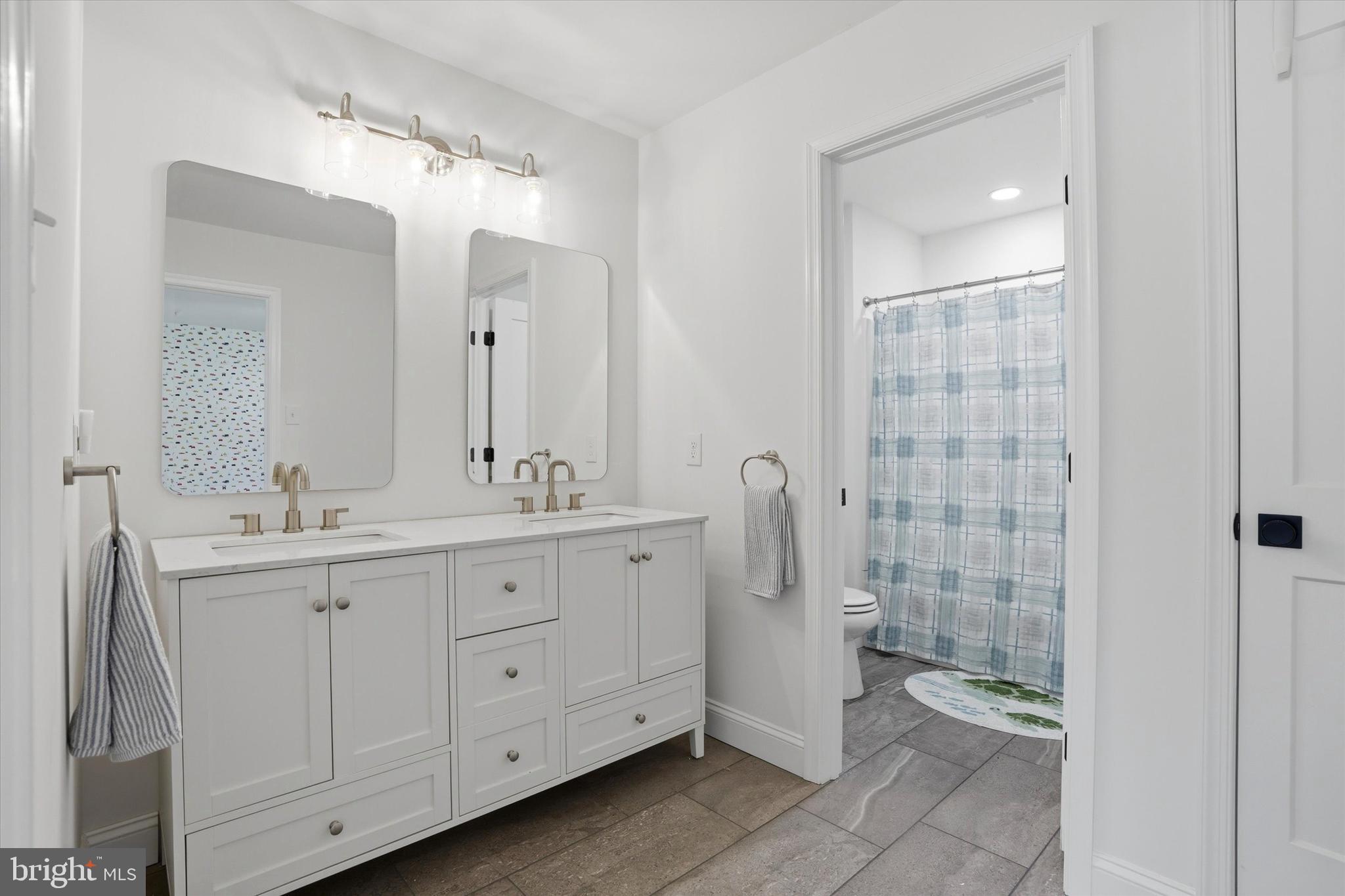 PROVIDENCE MEADOWS - Residential