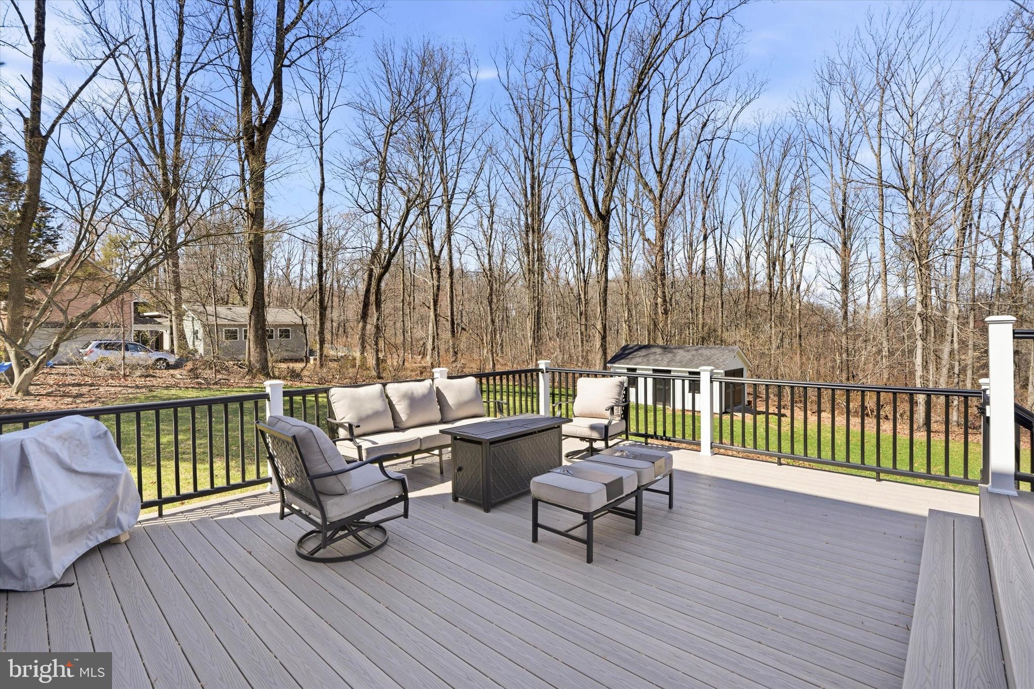 PROVIDENCE MEADOWS - Residential