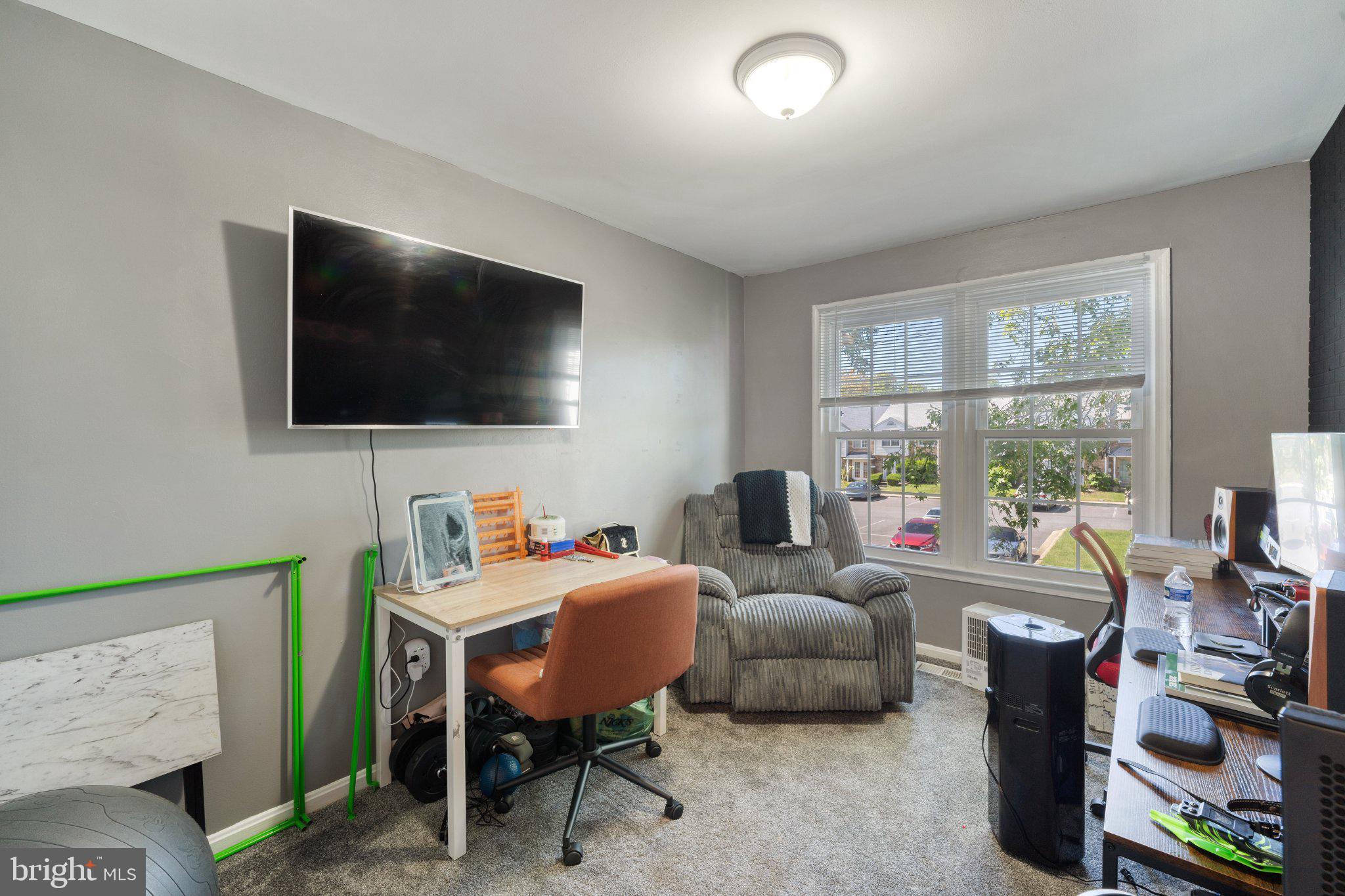 3180 WESTDALE COURT